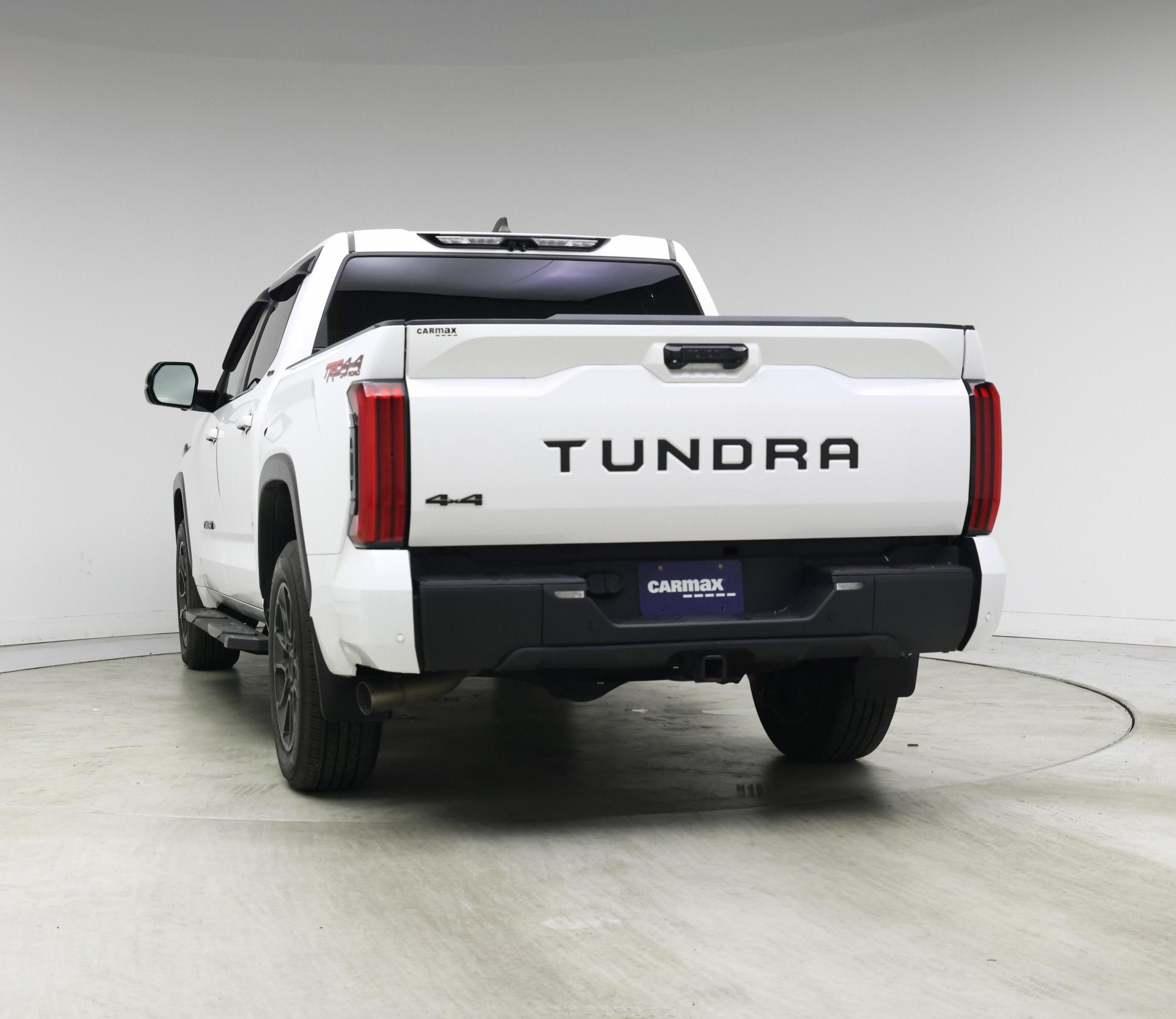 Thumbnail: 2024 Toyota Tundra - 6