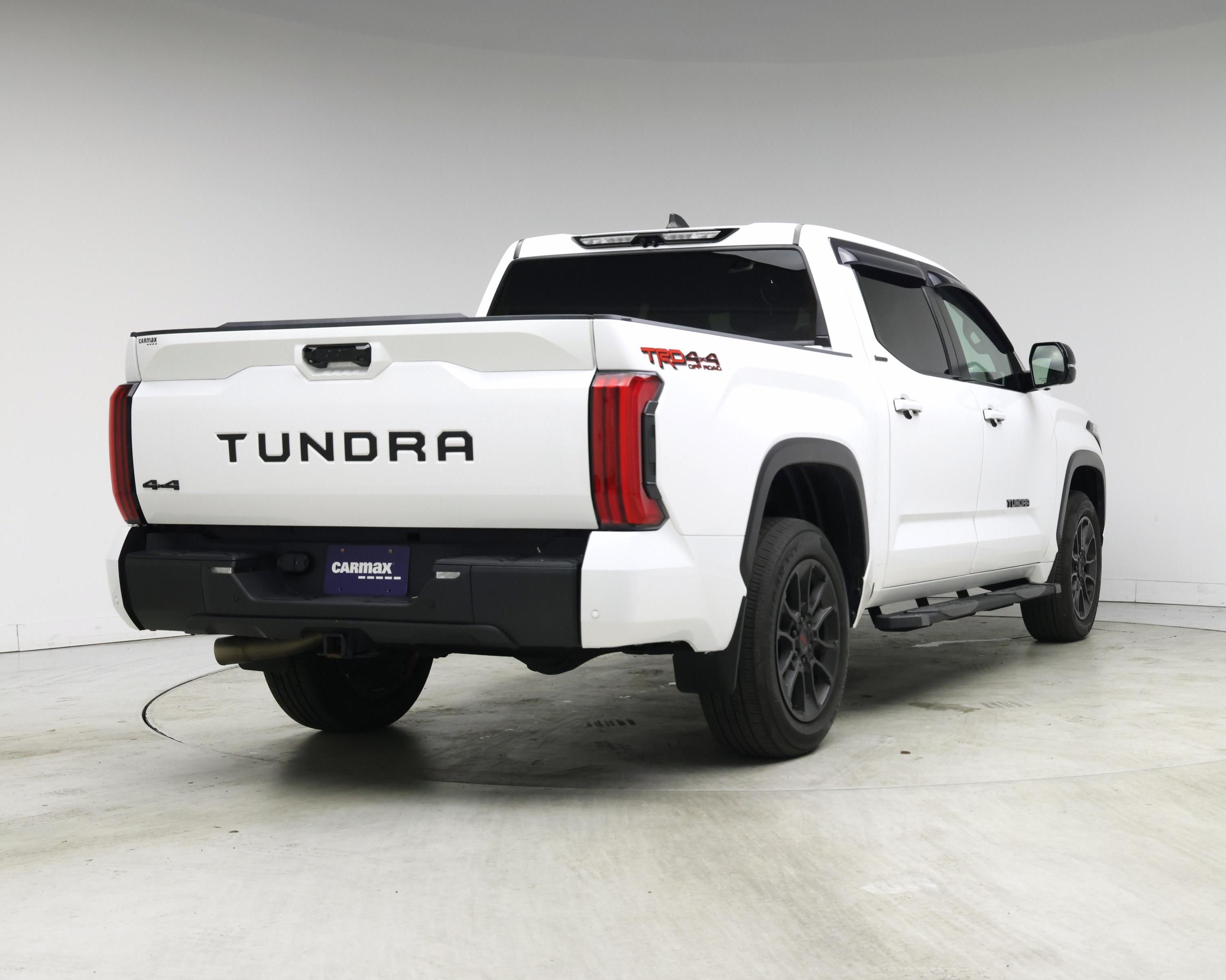 Thumbnail: 2024 Toyota Tundra - 8