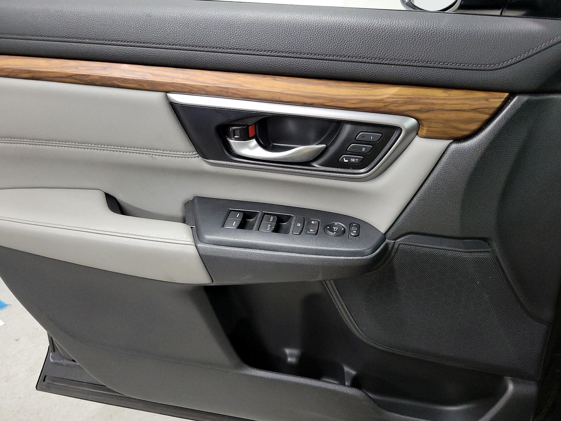 Thumbnail: 2019 Honda CR-V - 12