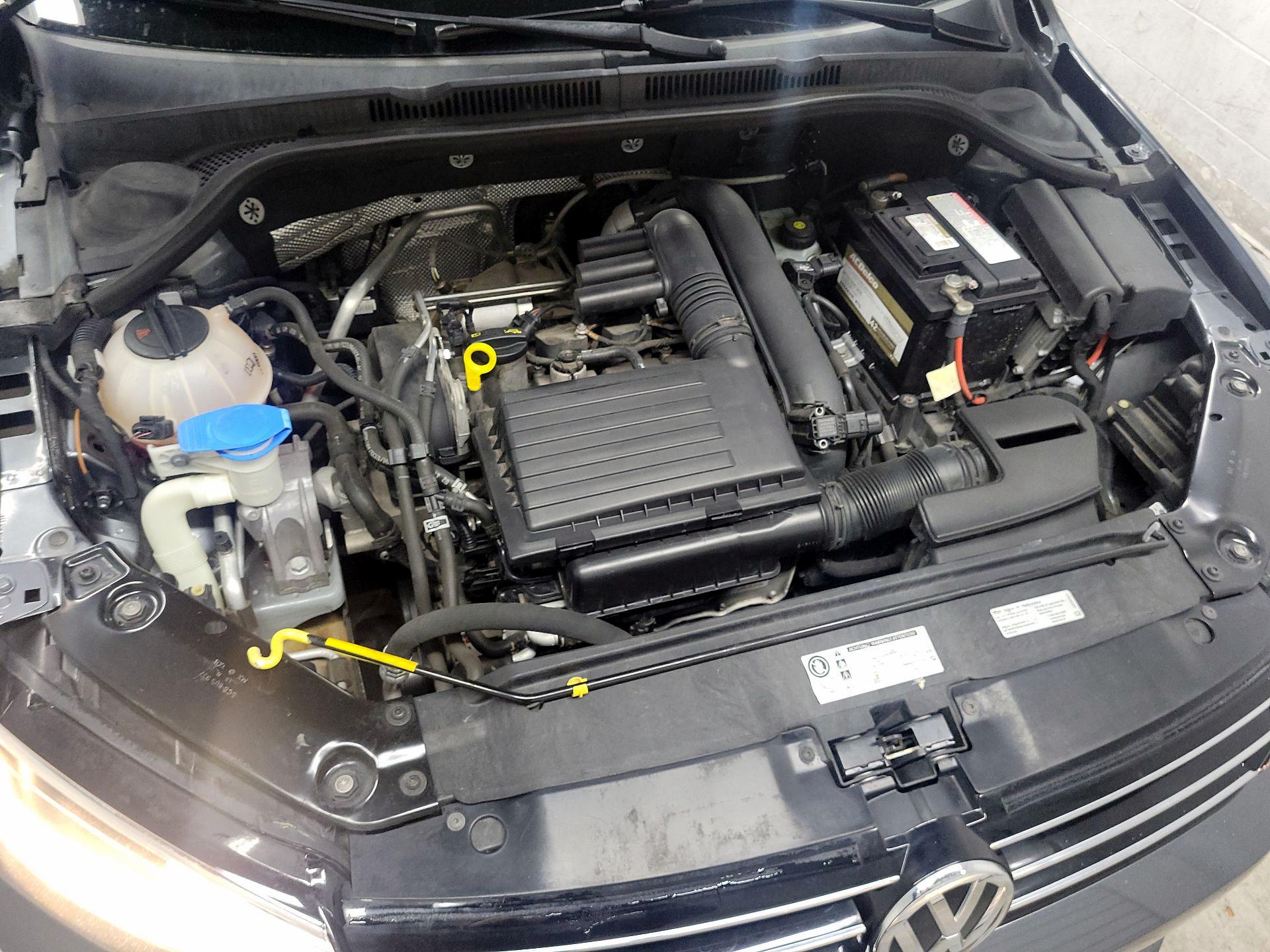 Thumbnail: 2016 Volkswagen Jetta - 20