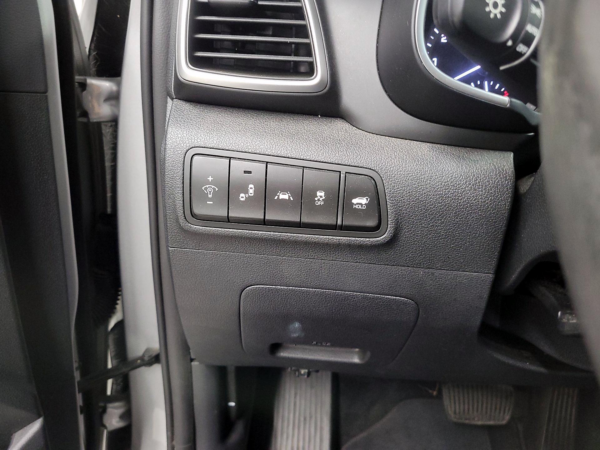 Thumbnail: 2021 Hyundai Tucson - 13