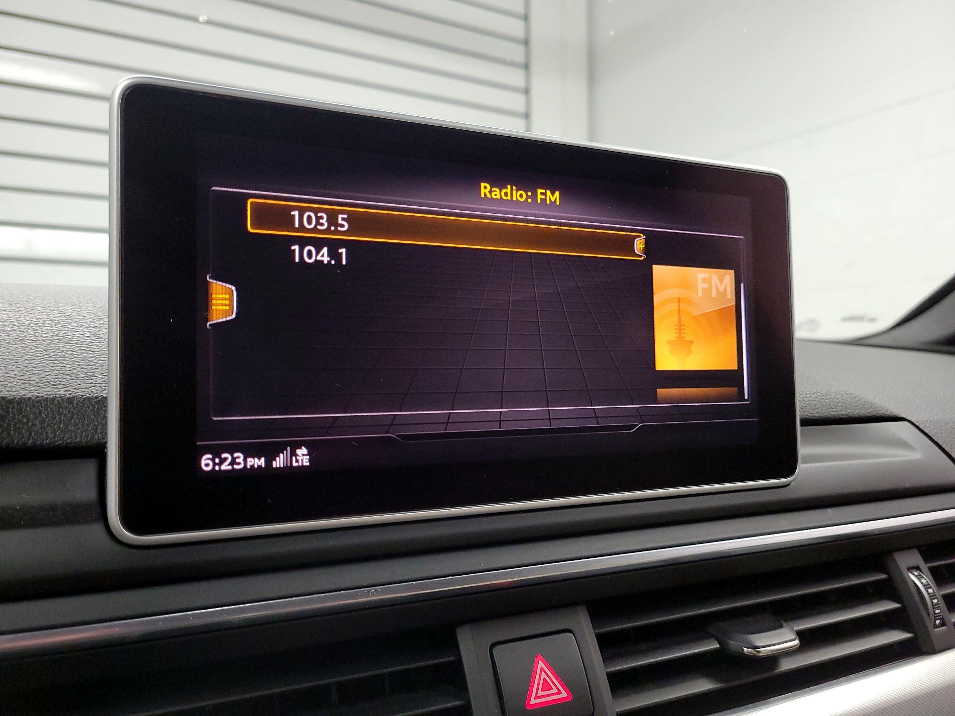 Thumbnail: 2017 Audi A4 - 13