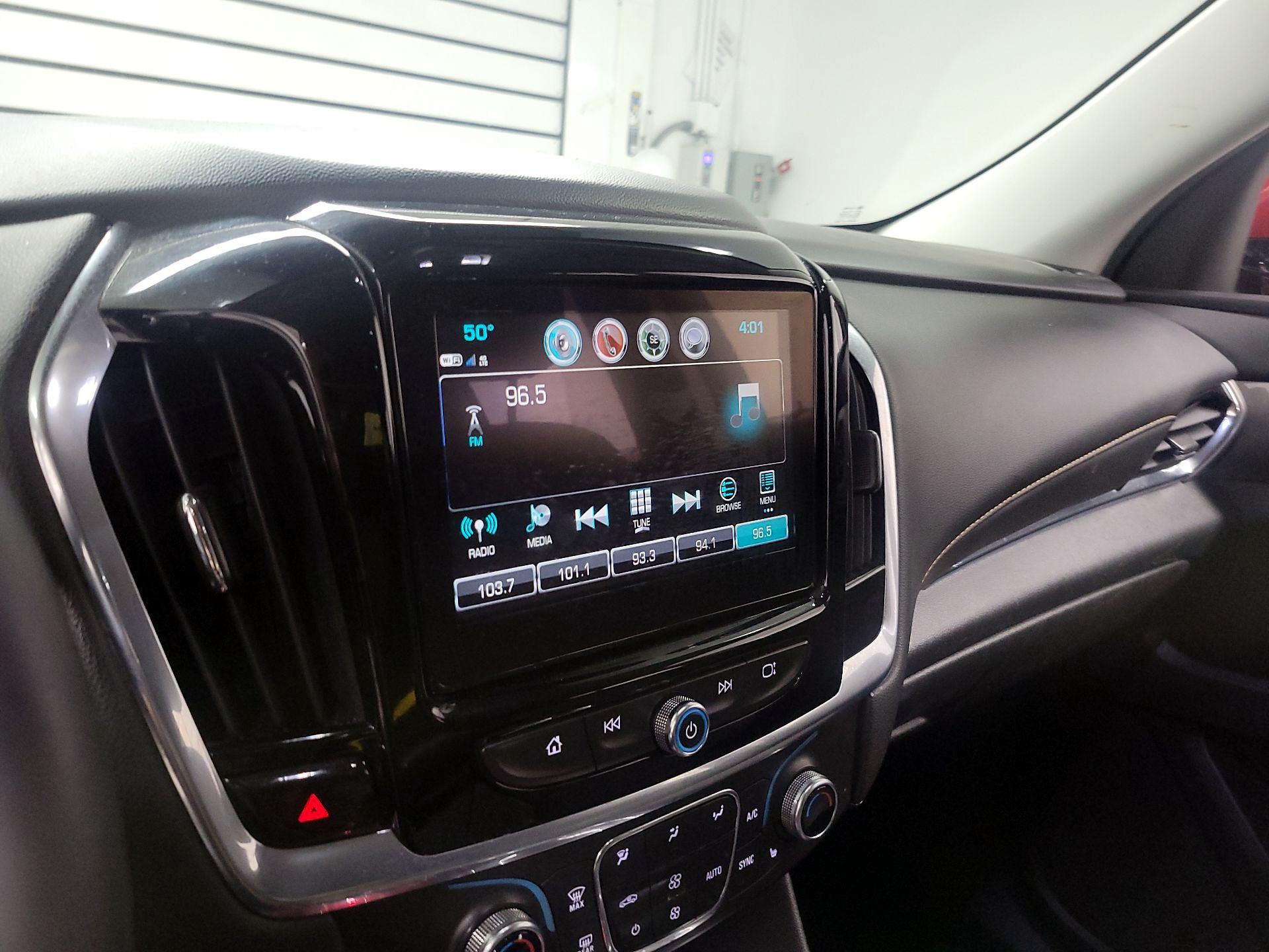 Thumbnail: 2019 Chevrolet Traverse - 13