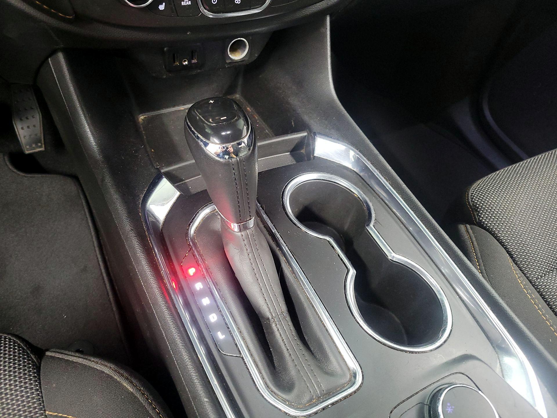 Thumbnail: 2019 Chevrolet Traverse - 15