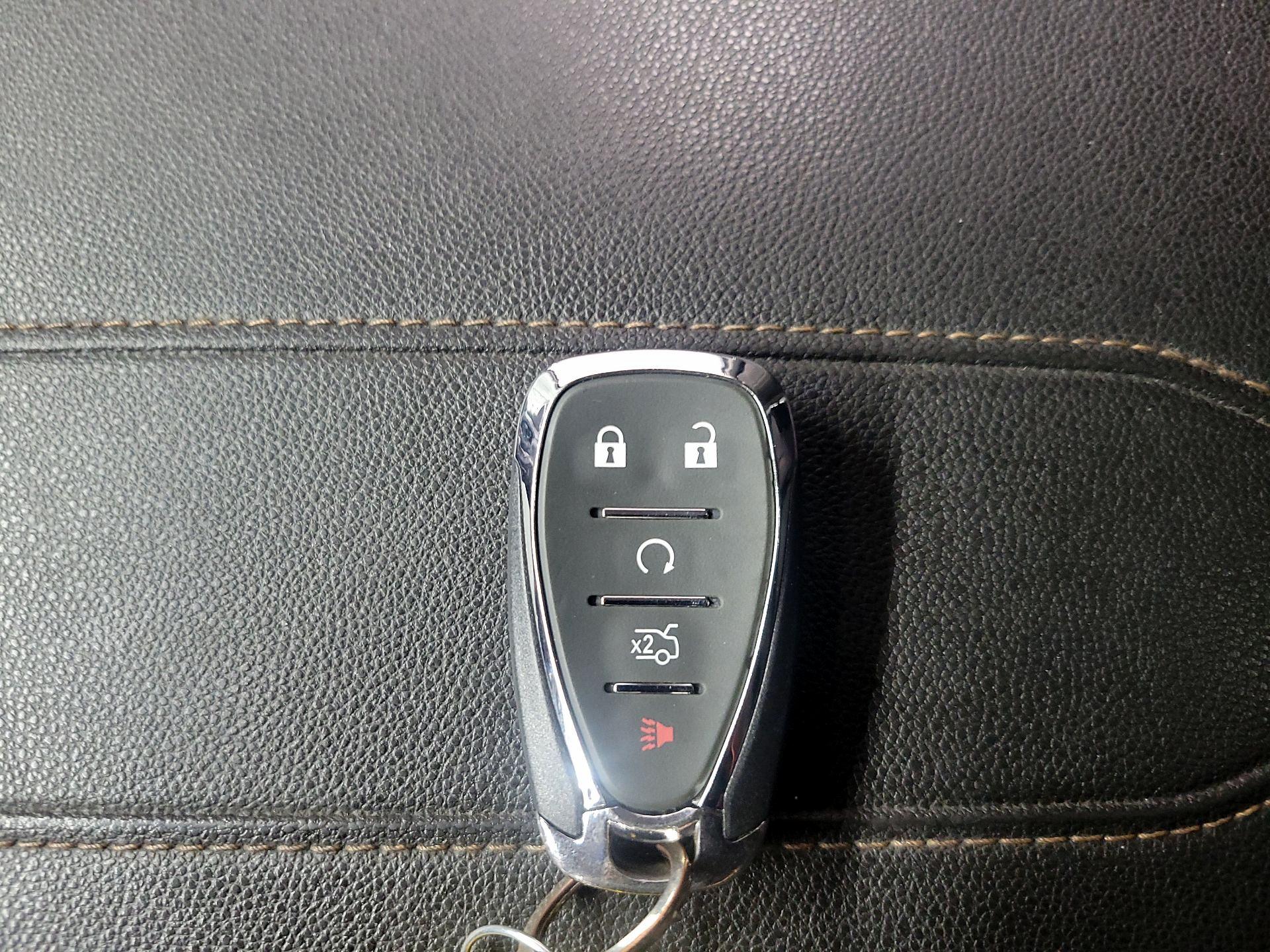 Thumbnail: 2019 Chevrolet Traverse - 19