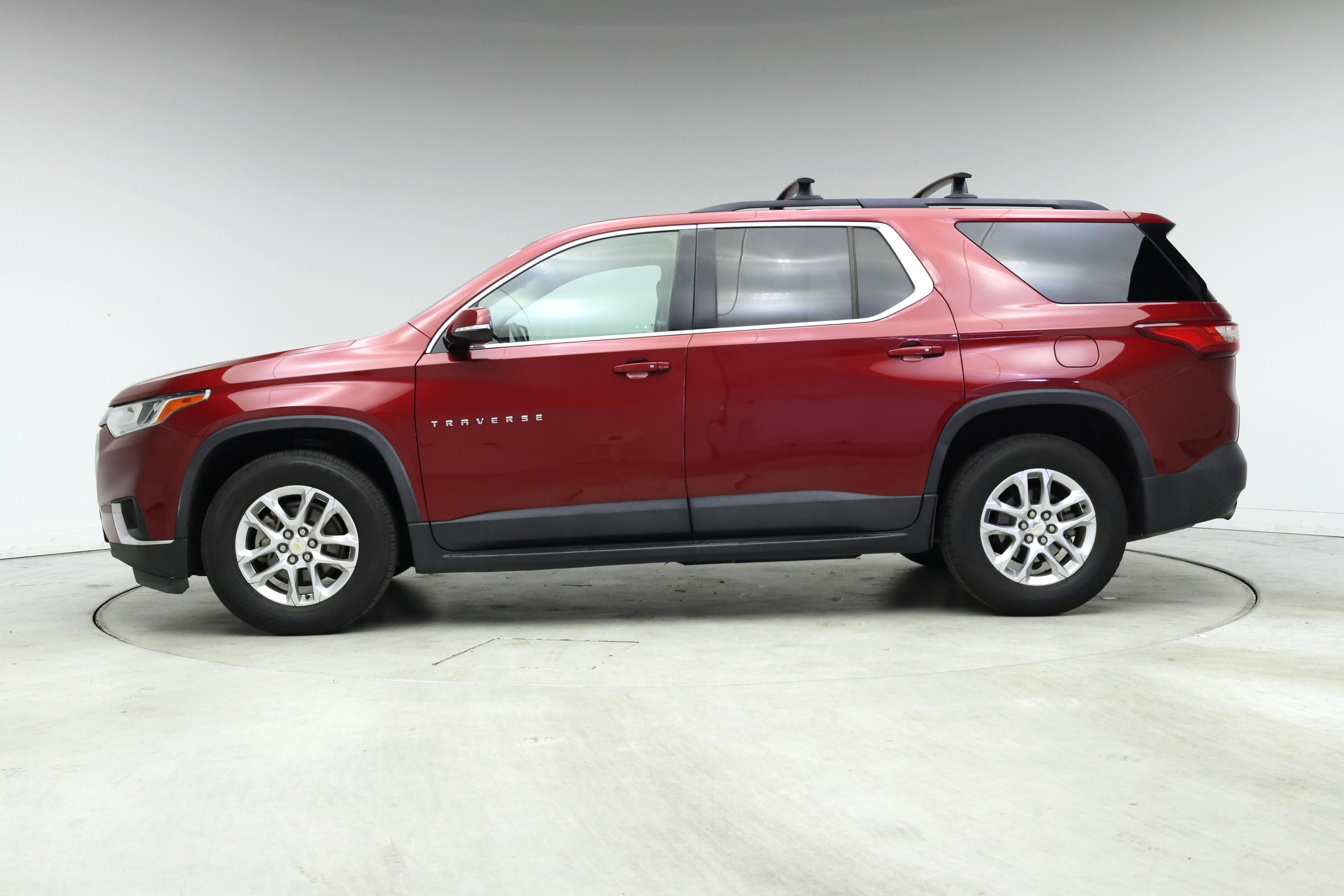 Thumbnail: 2019 Chevrolet Traverse - 3