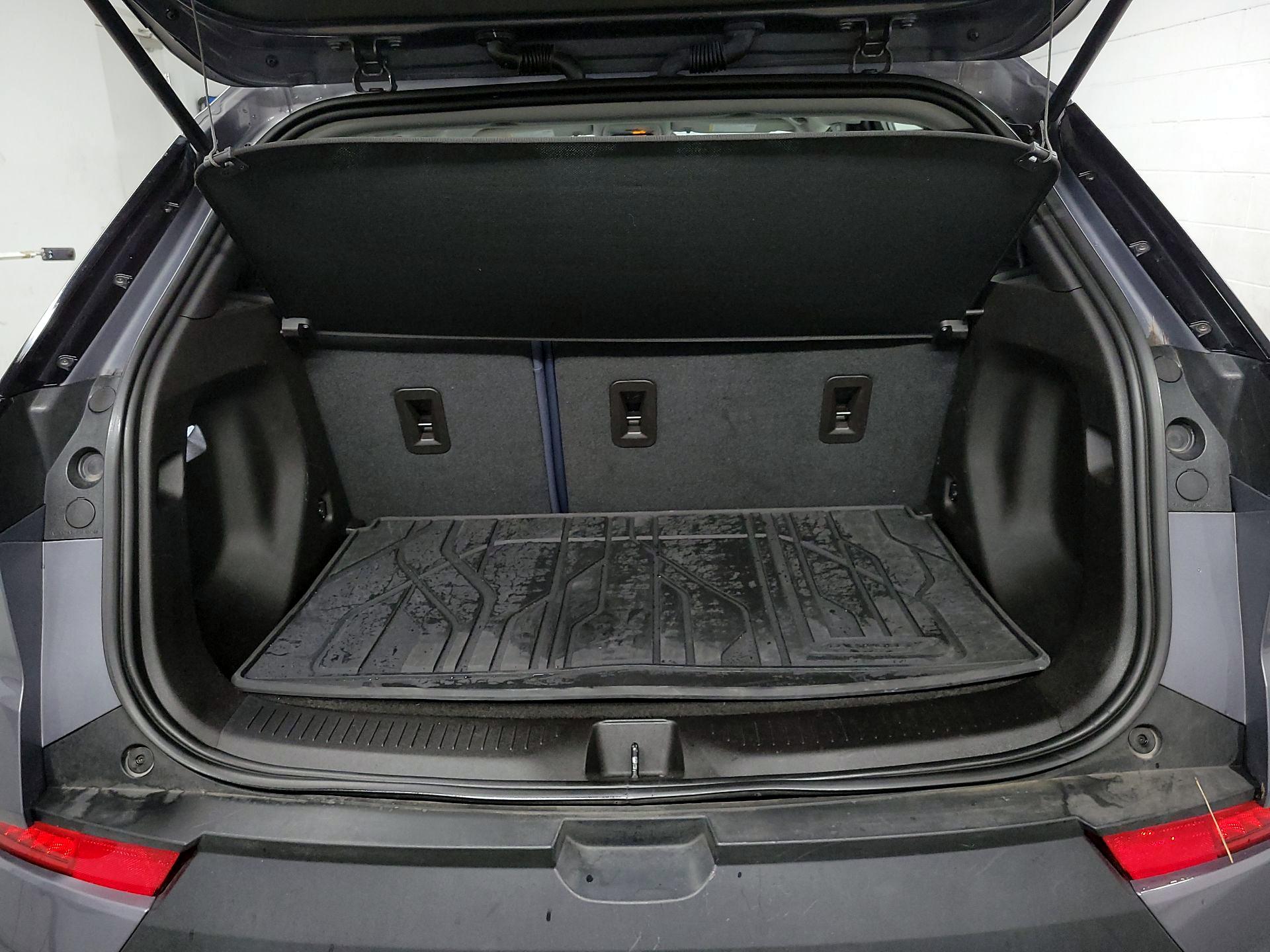 Thumbnail: 2023 Chevrolet Bolt EUV - 19