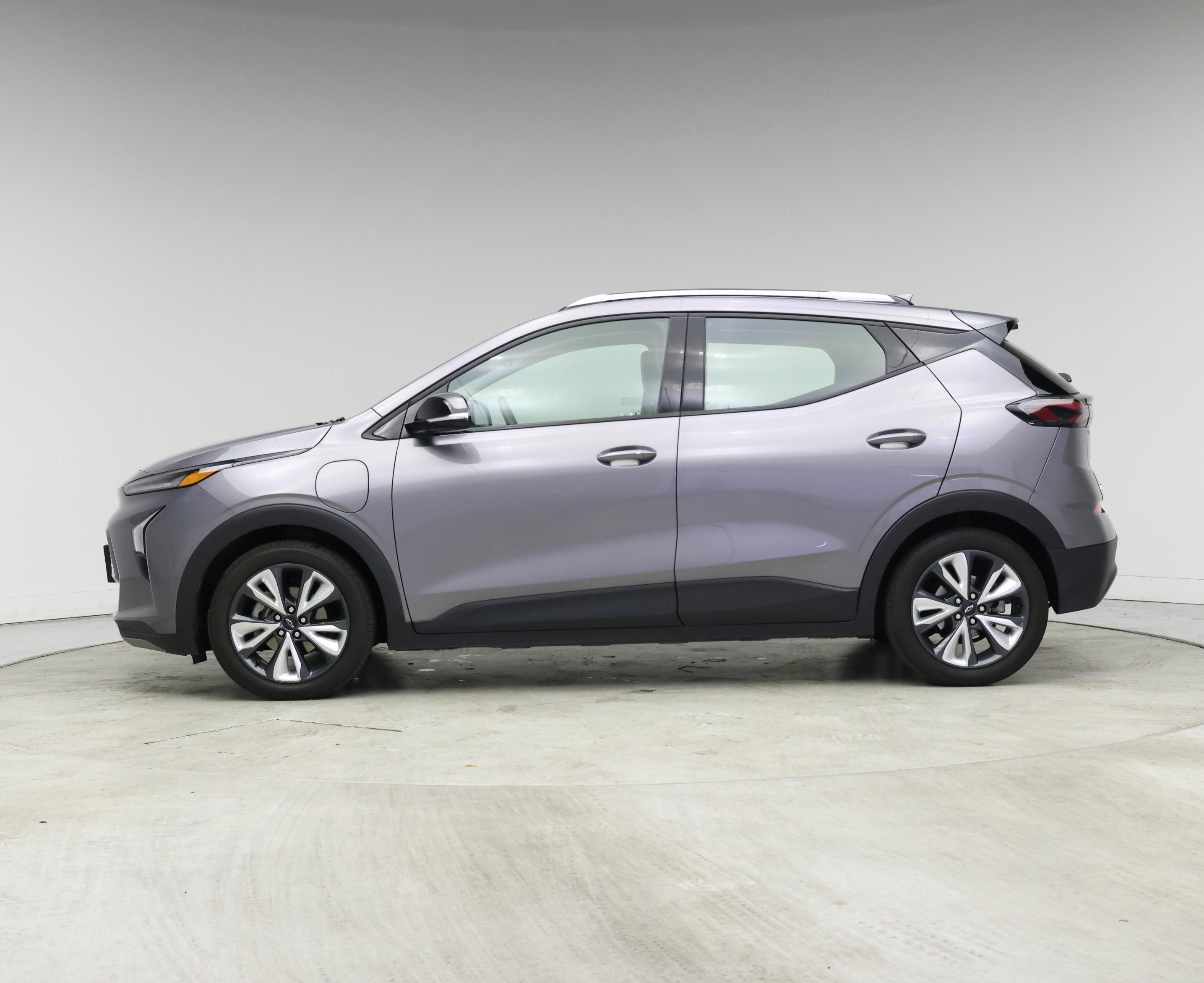 Thumbnail: 2023 Chevrolet Bolt EUV - 3