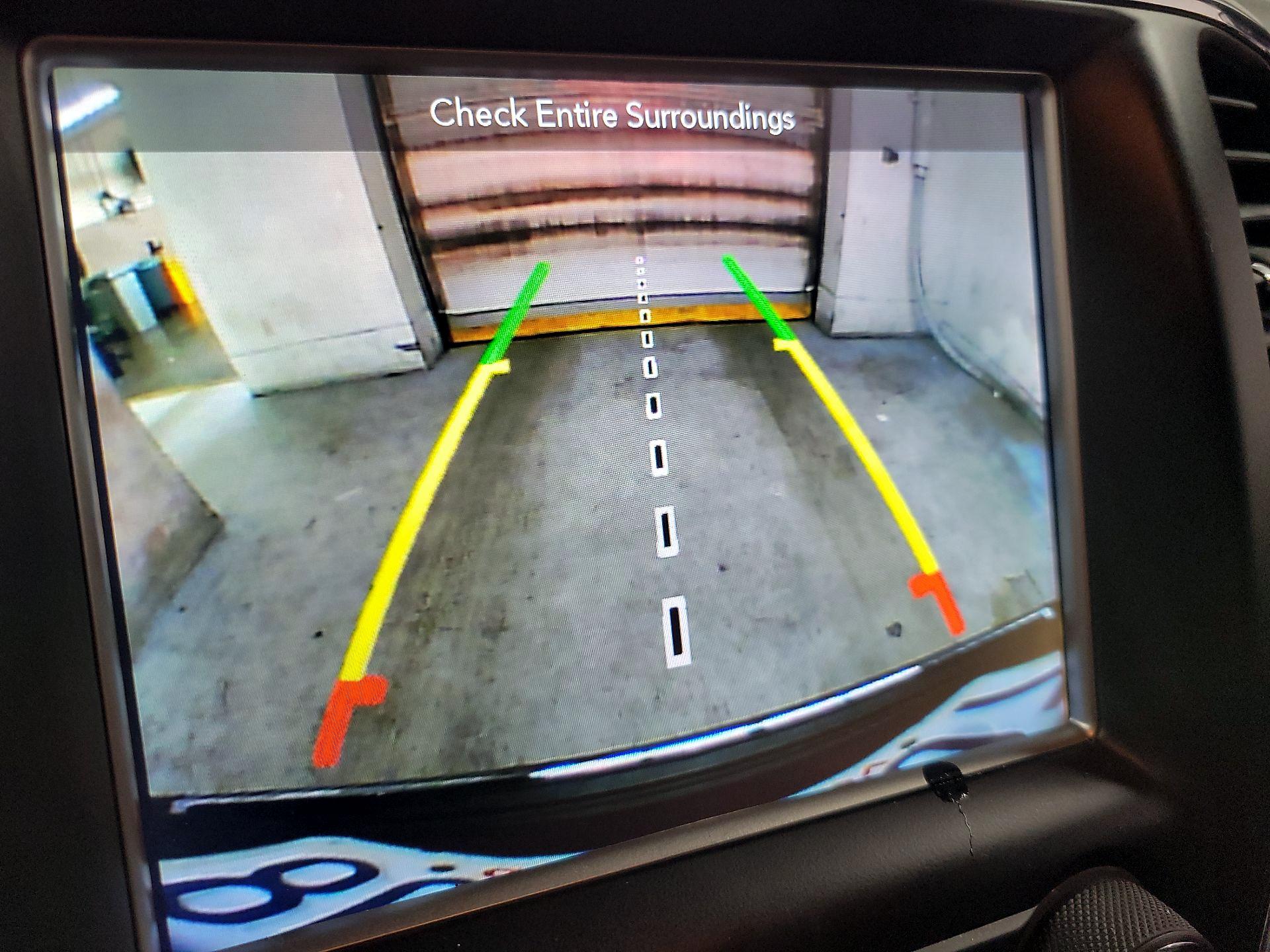 Thumbnail: 2018 Jeep Grand Cherokee - 14