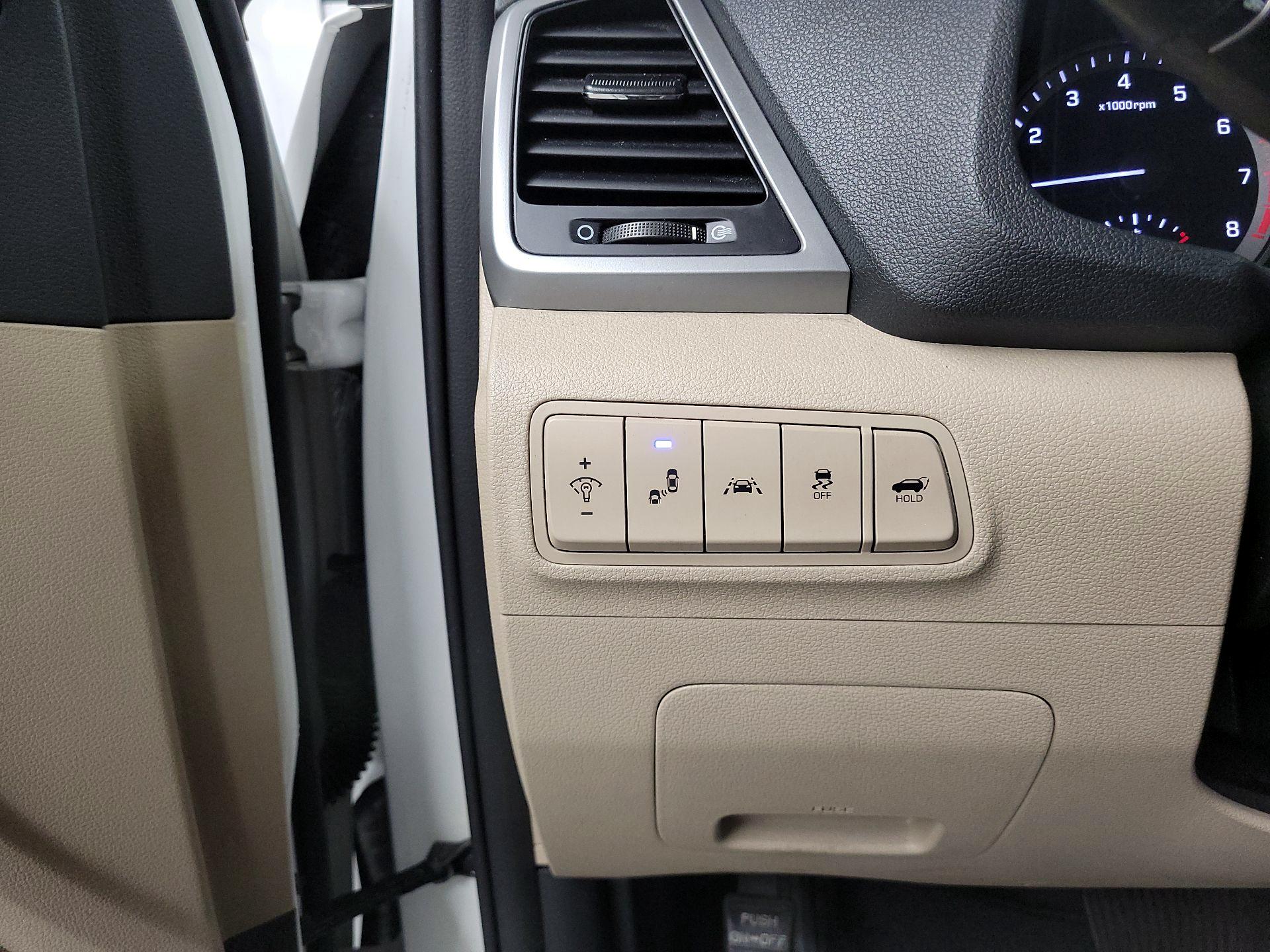 Thumbnail: 2018 Hyundai Tucson - 13