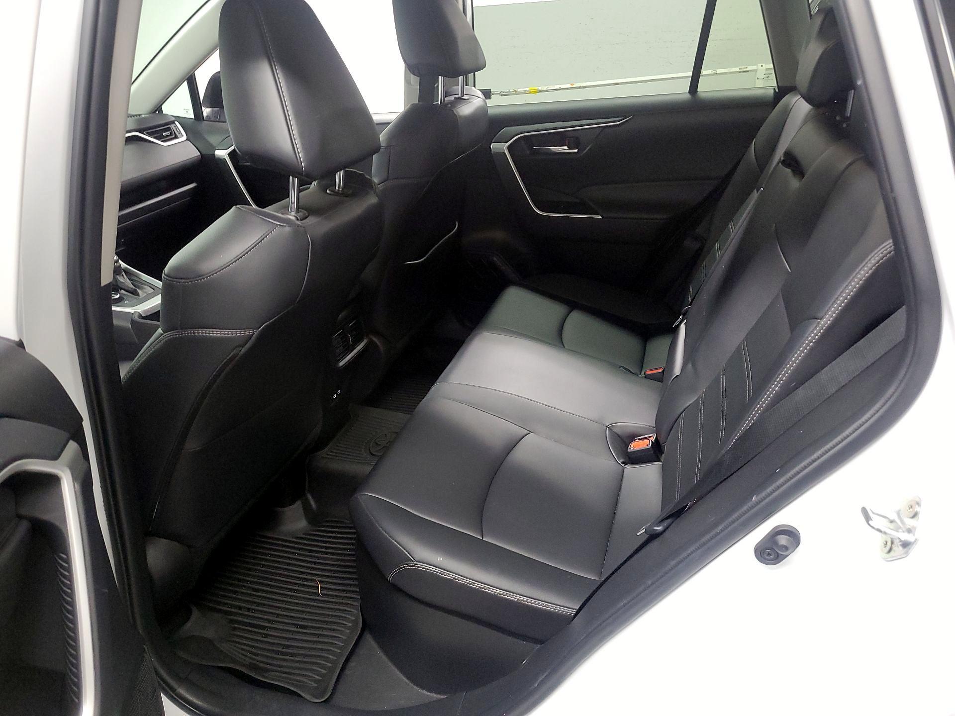 Thumbnail: 2024 Toyota RAV4 - 17