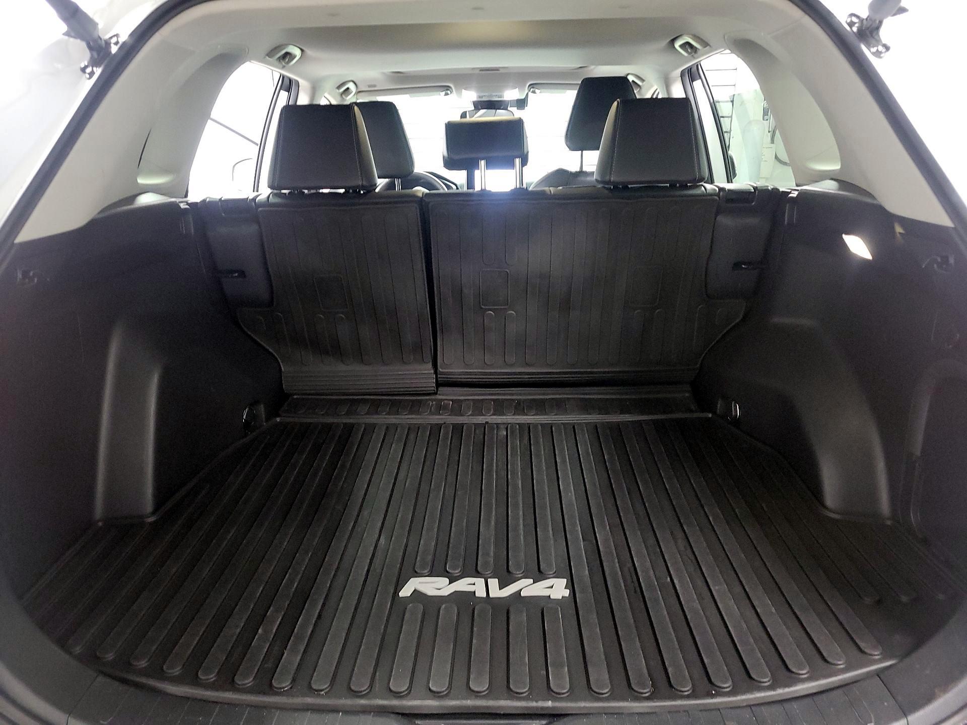 Thumbnail: 2024 Toyota RAV4 - 18