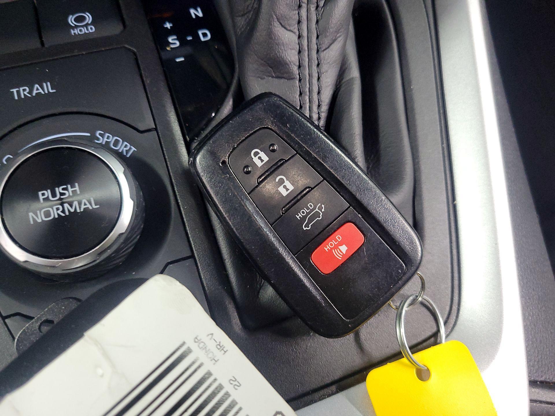 Thumbnail: 2024 Toyota RAV4 - 20