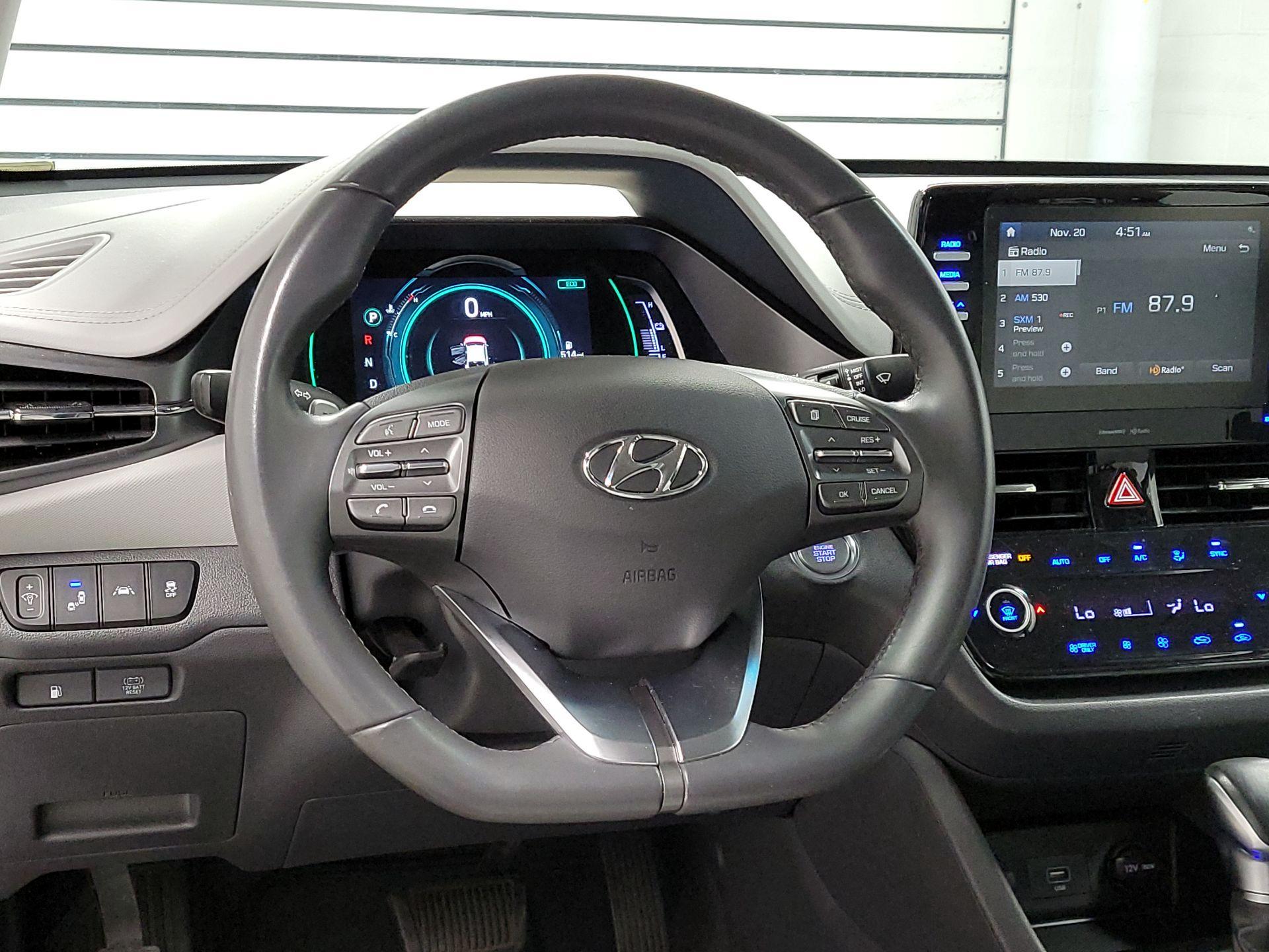 Thumbnail: 2020 Hyundai Ioniq - 10