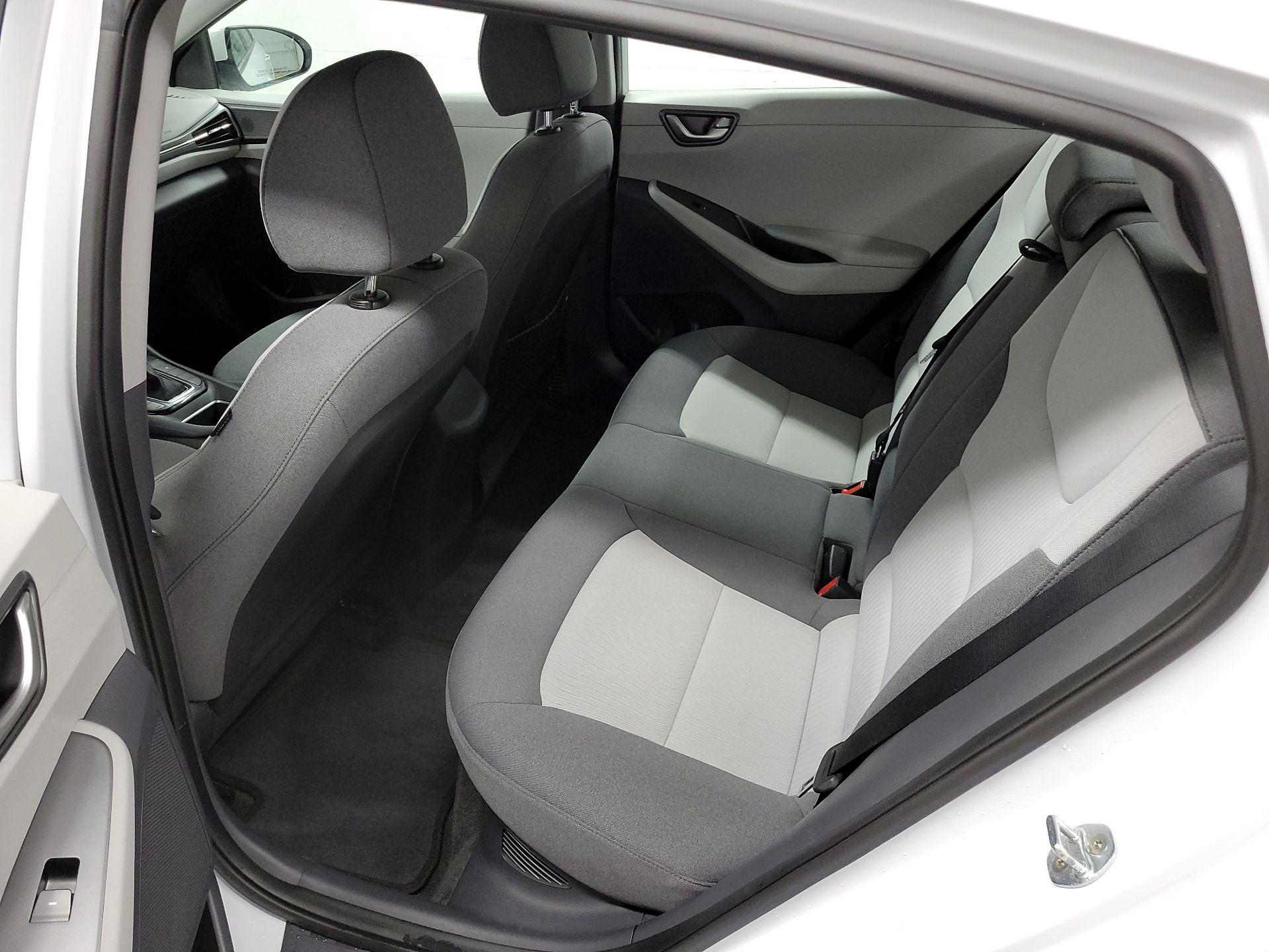 Thumbnail: 2020 Hyundai Ioniq - 19