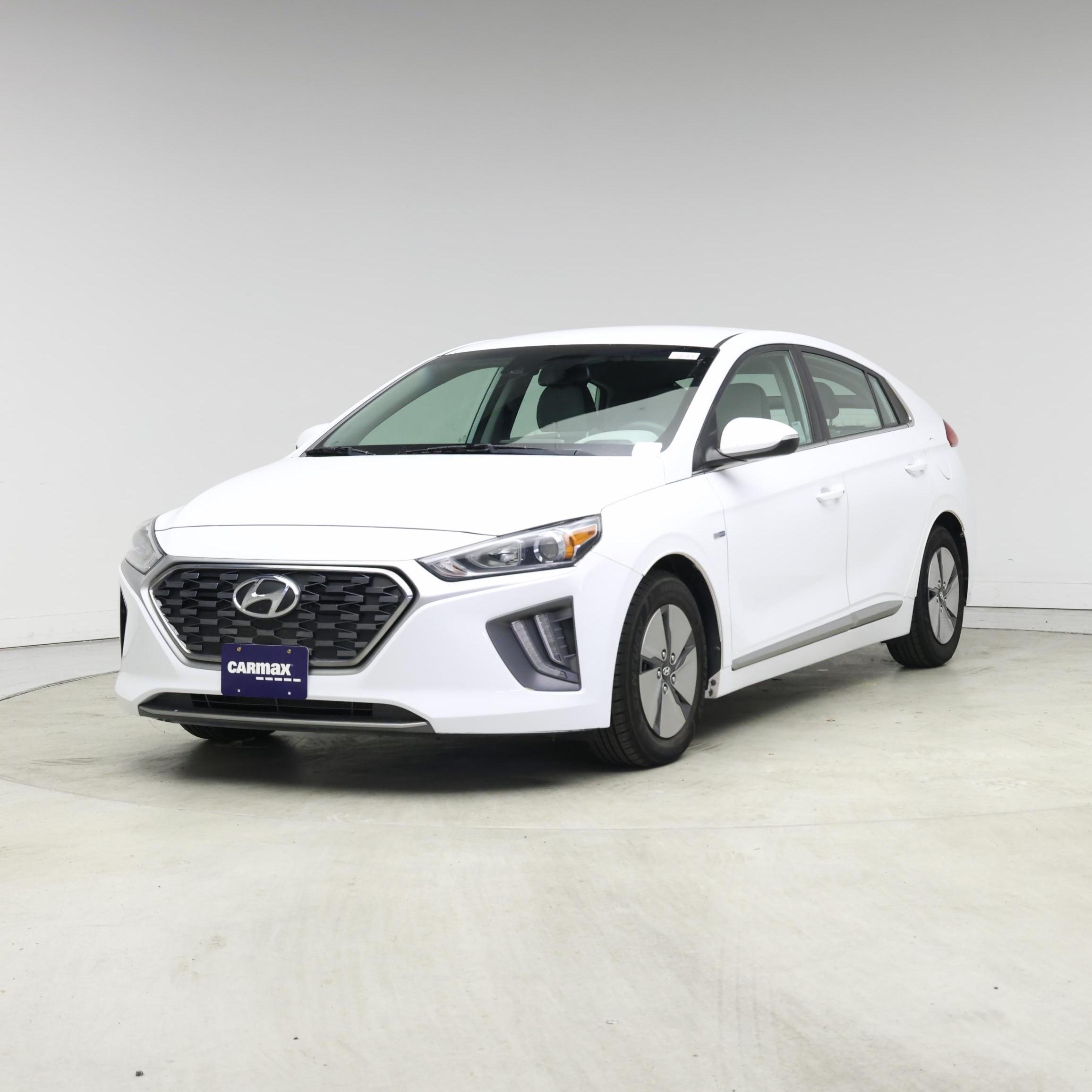 Thumbnail: 2020 Hyundai Ioniq - 4
