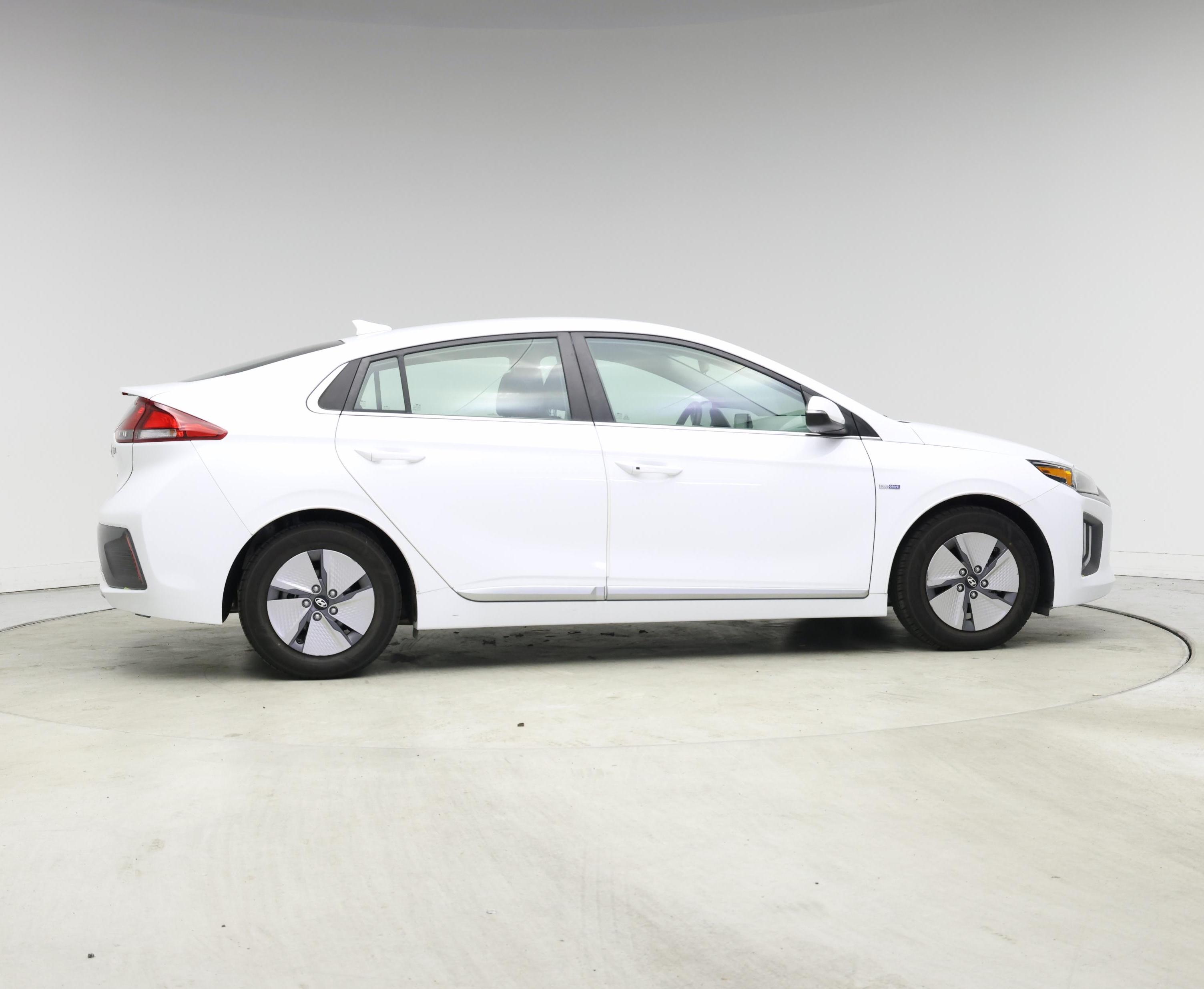 Thumbnail: 2020 Hyundai Ioniq - 7