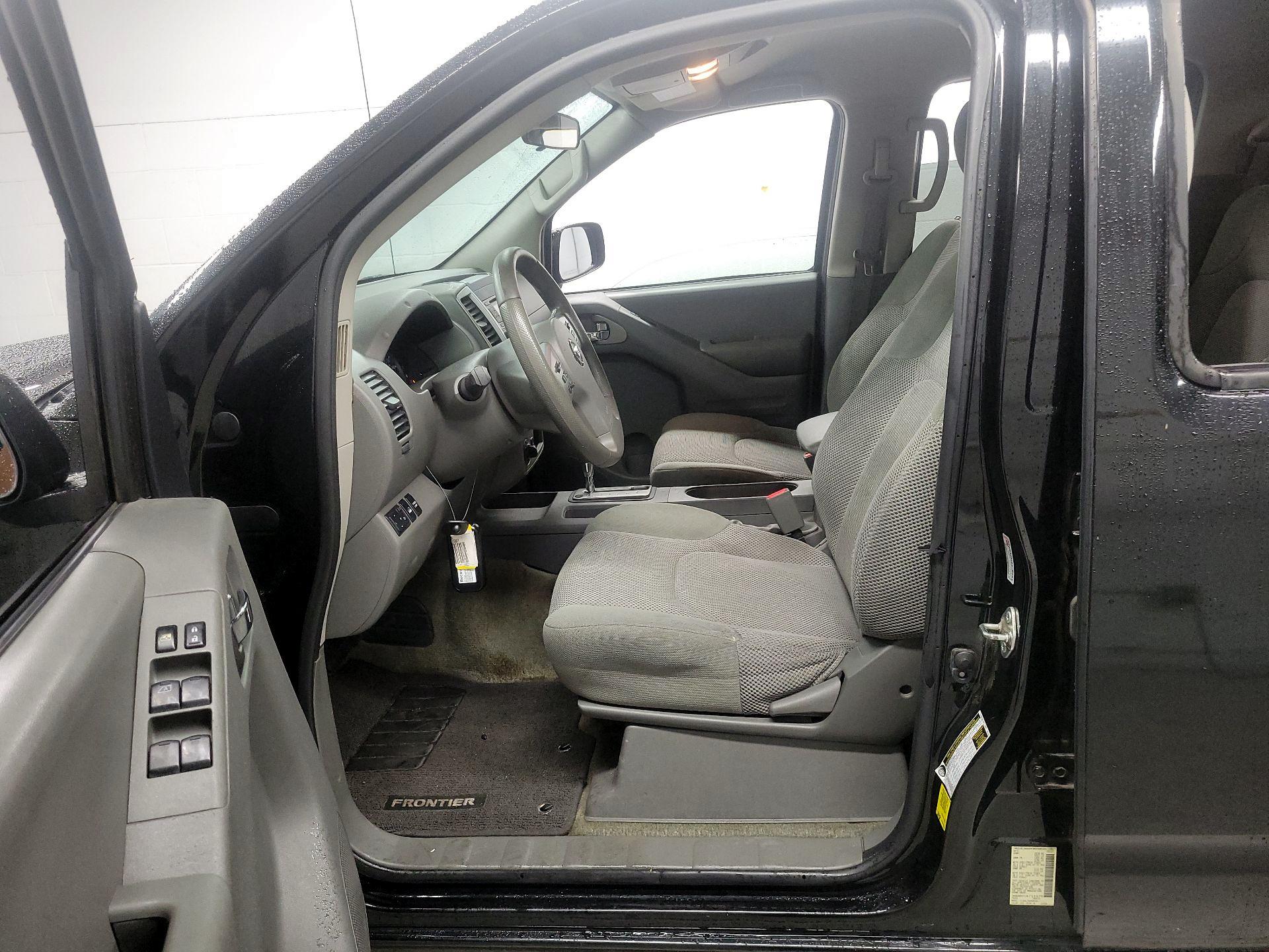 Thumbnail: 2018 Nissan Frontier - 11