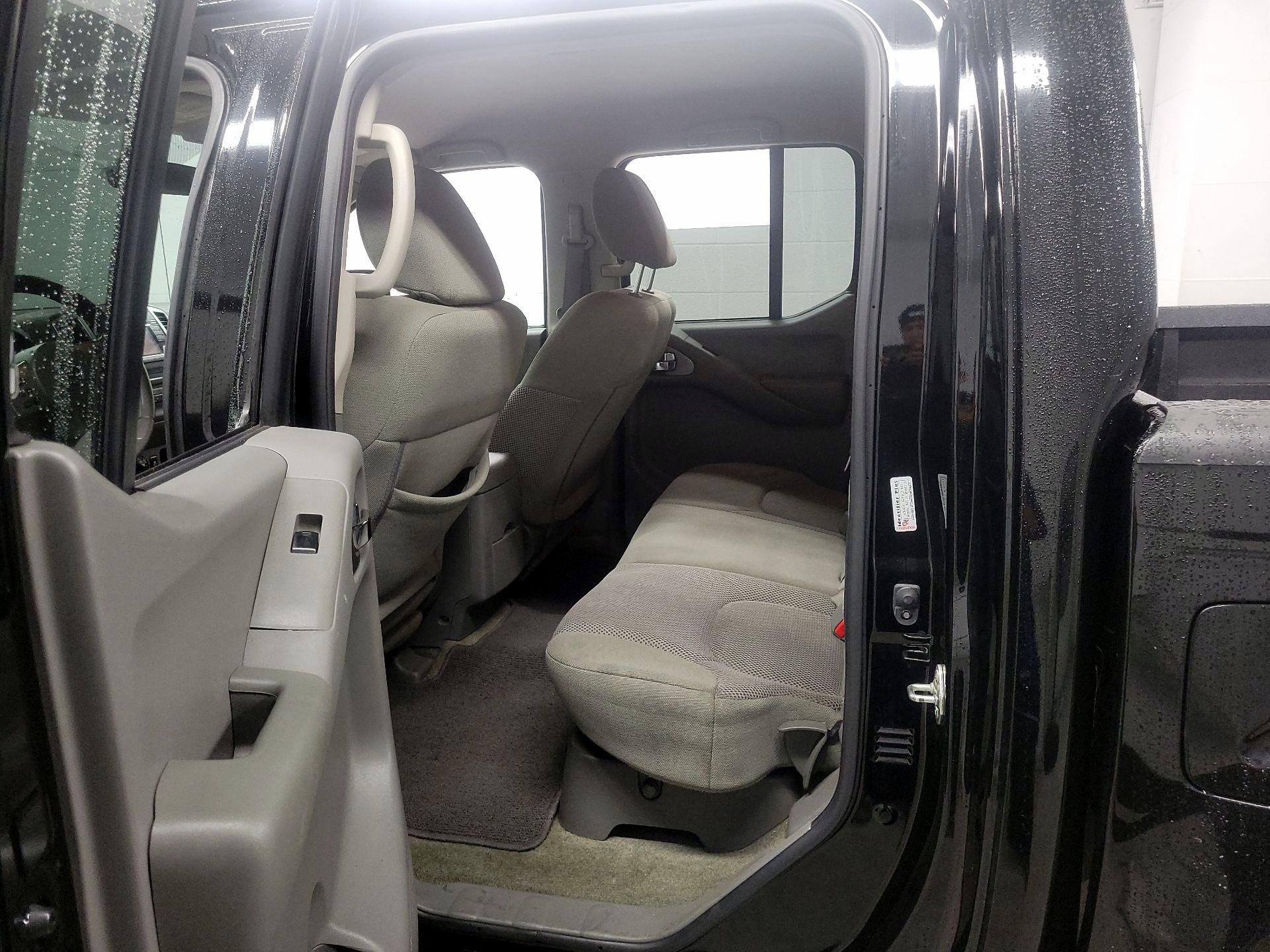 Thumbnail: 2018 Nissan Frontier - 18