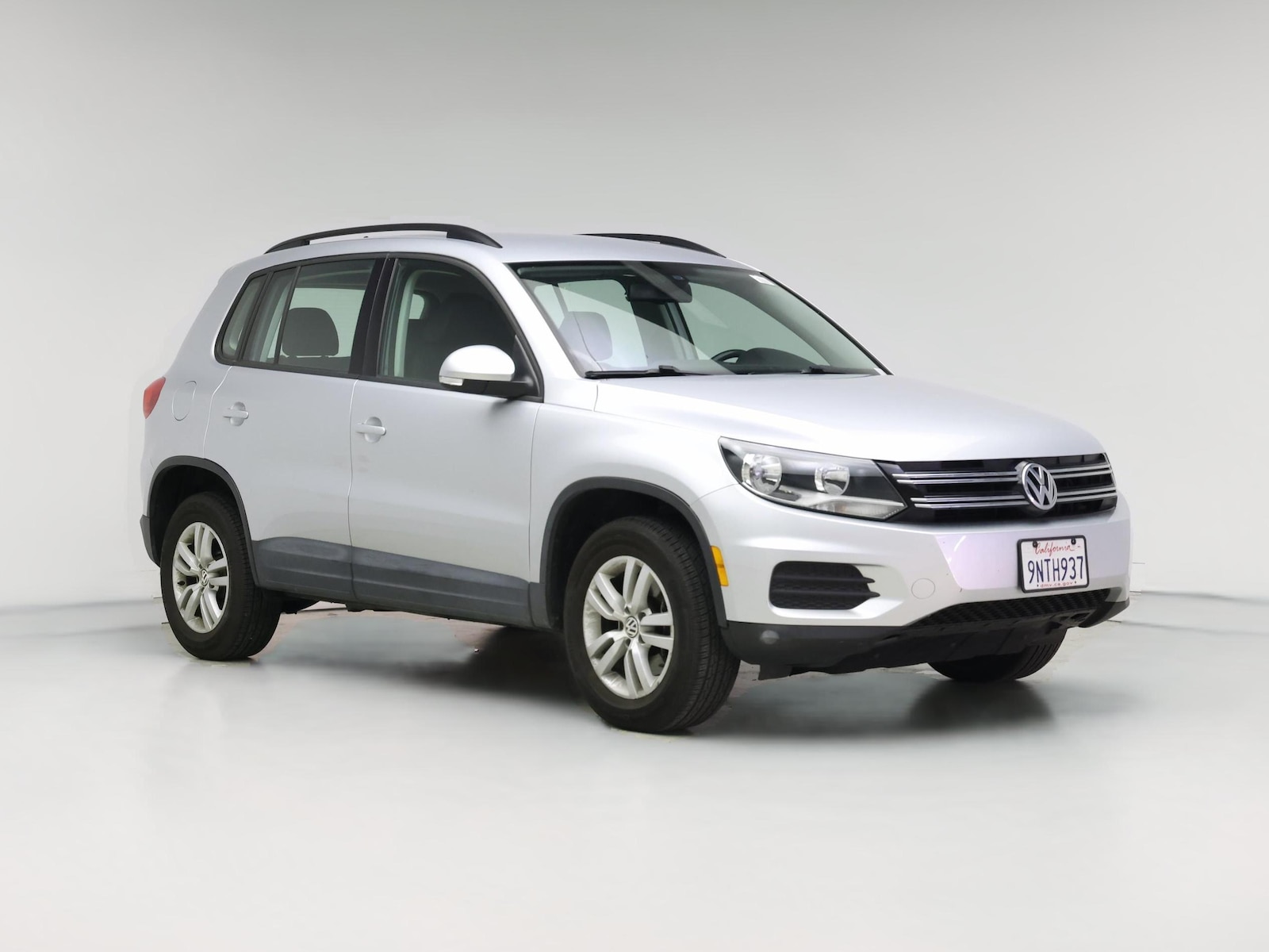 2017 Volkswagen Tiguan Limited Base