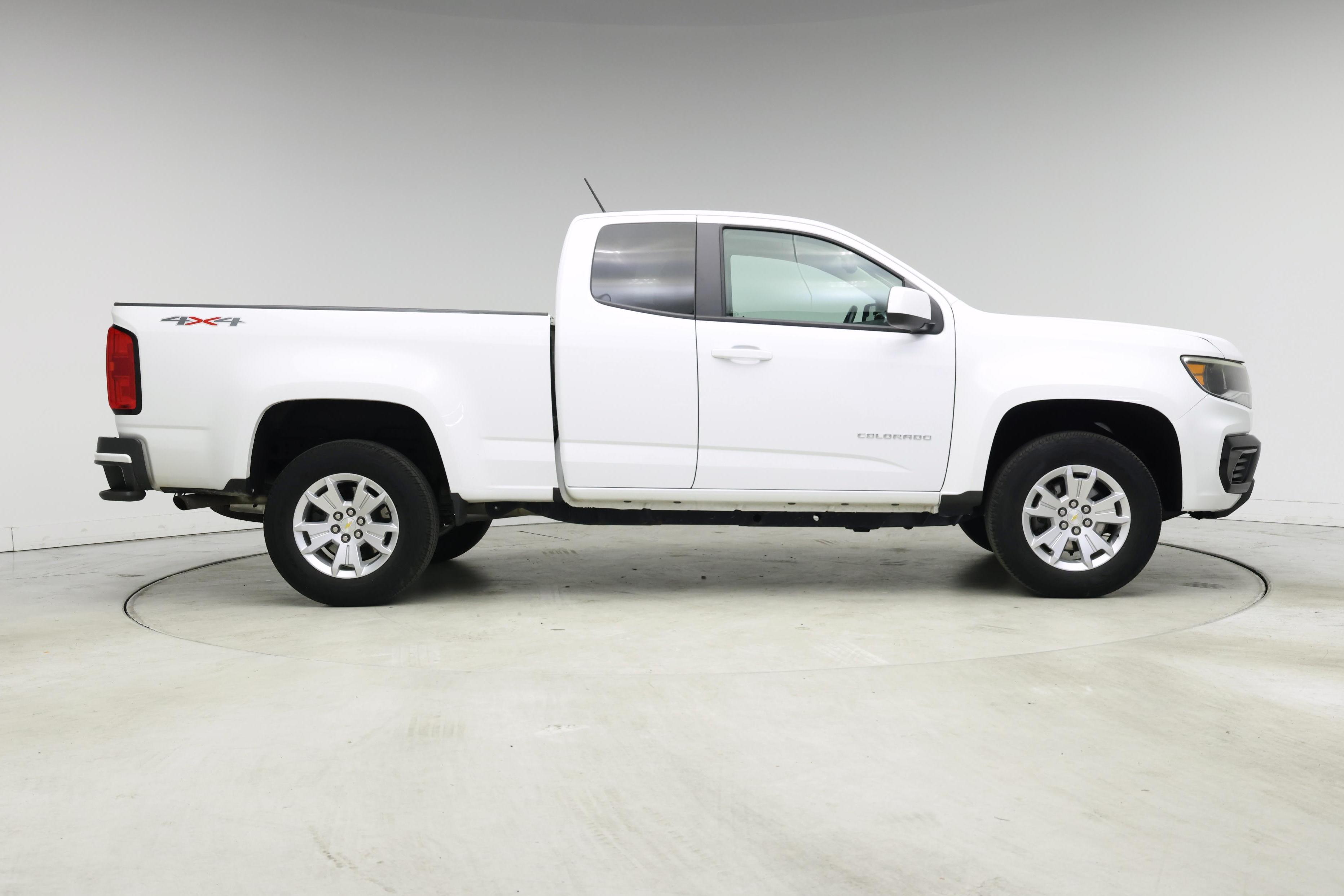 Thumbnail: 2022 Chevrolet Colorado - 7