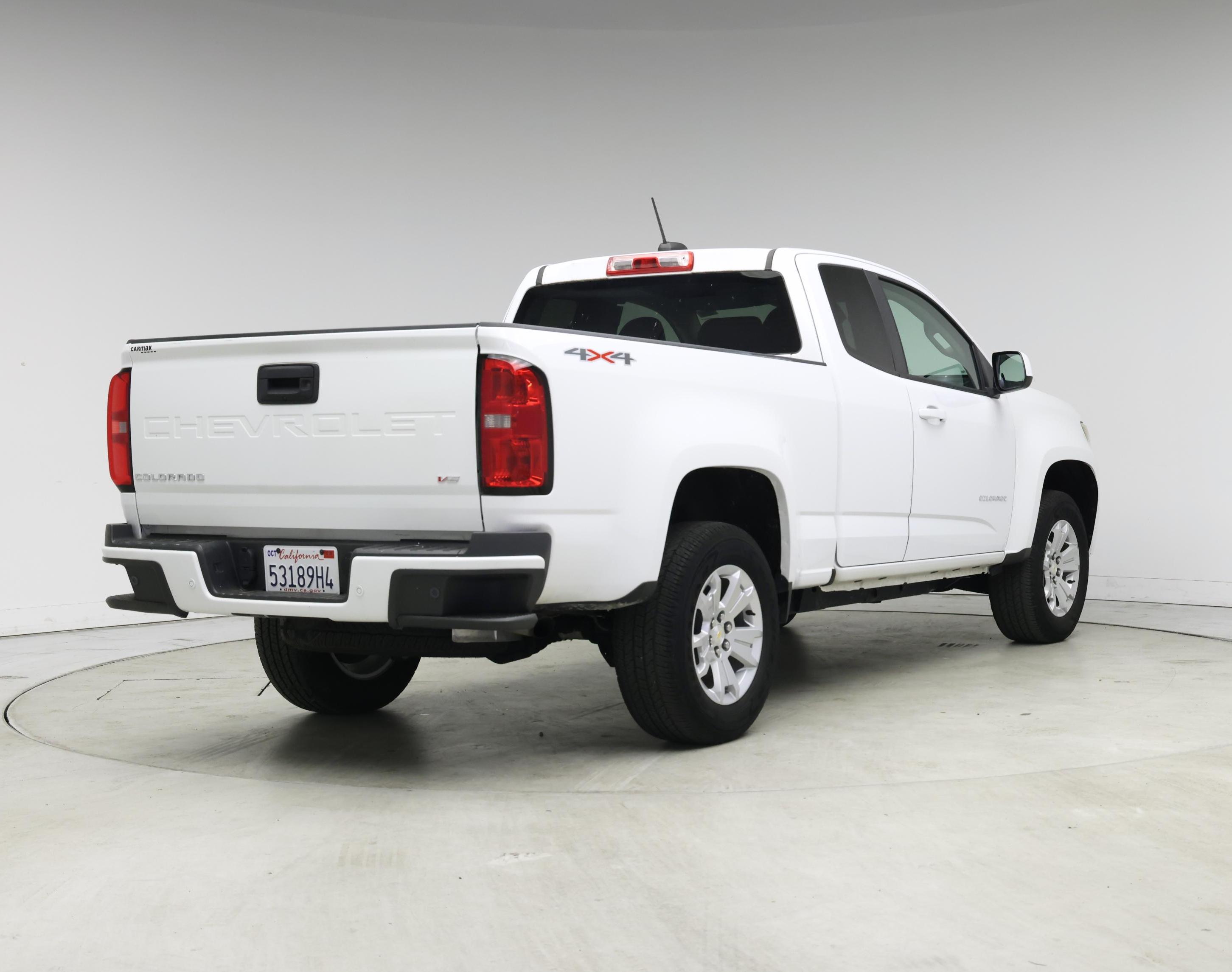 Thumbnail: 2022 Chevrolet Colorado - 8