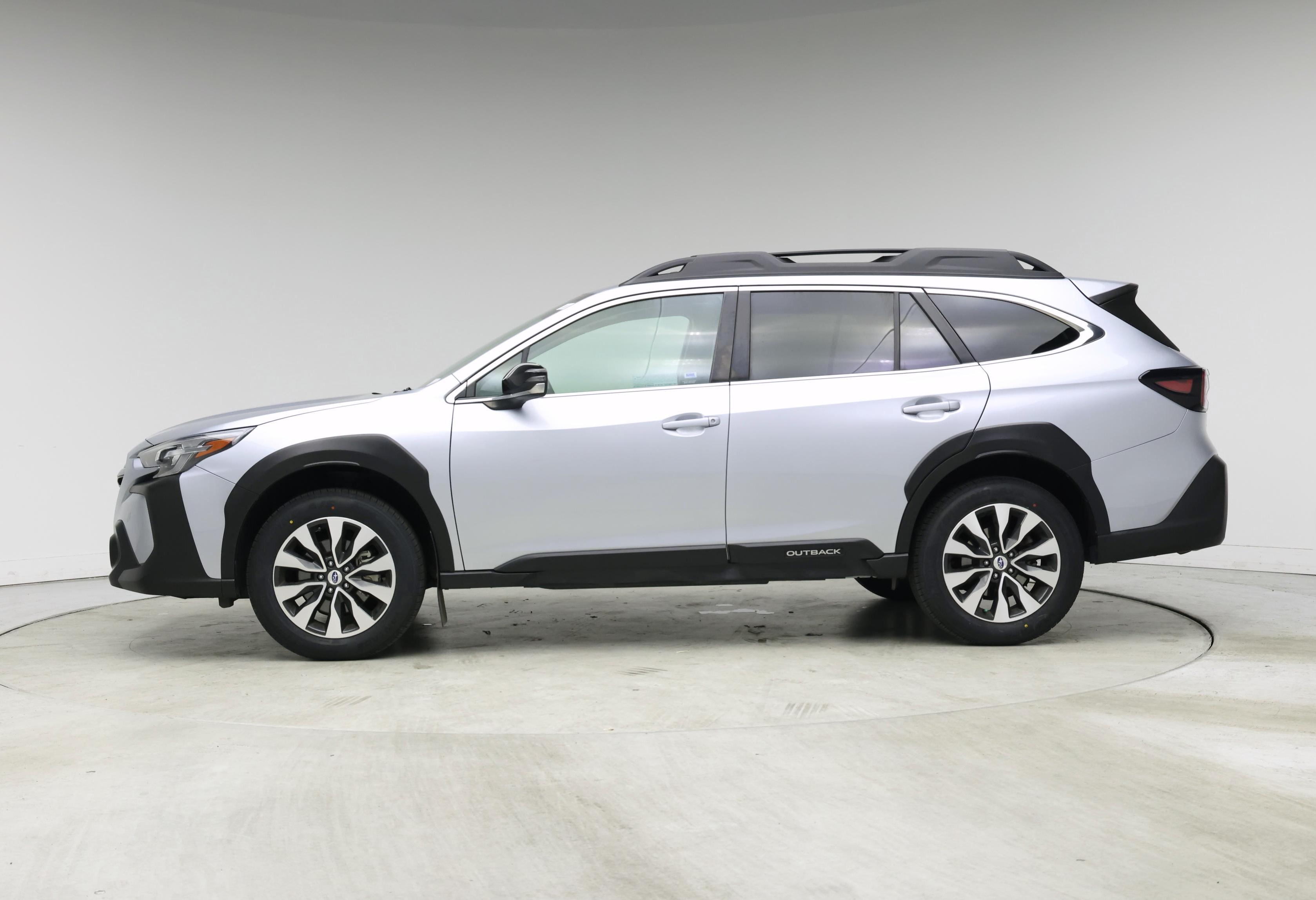 Thumbnail: 2023 Subaru Outback - 3