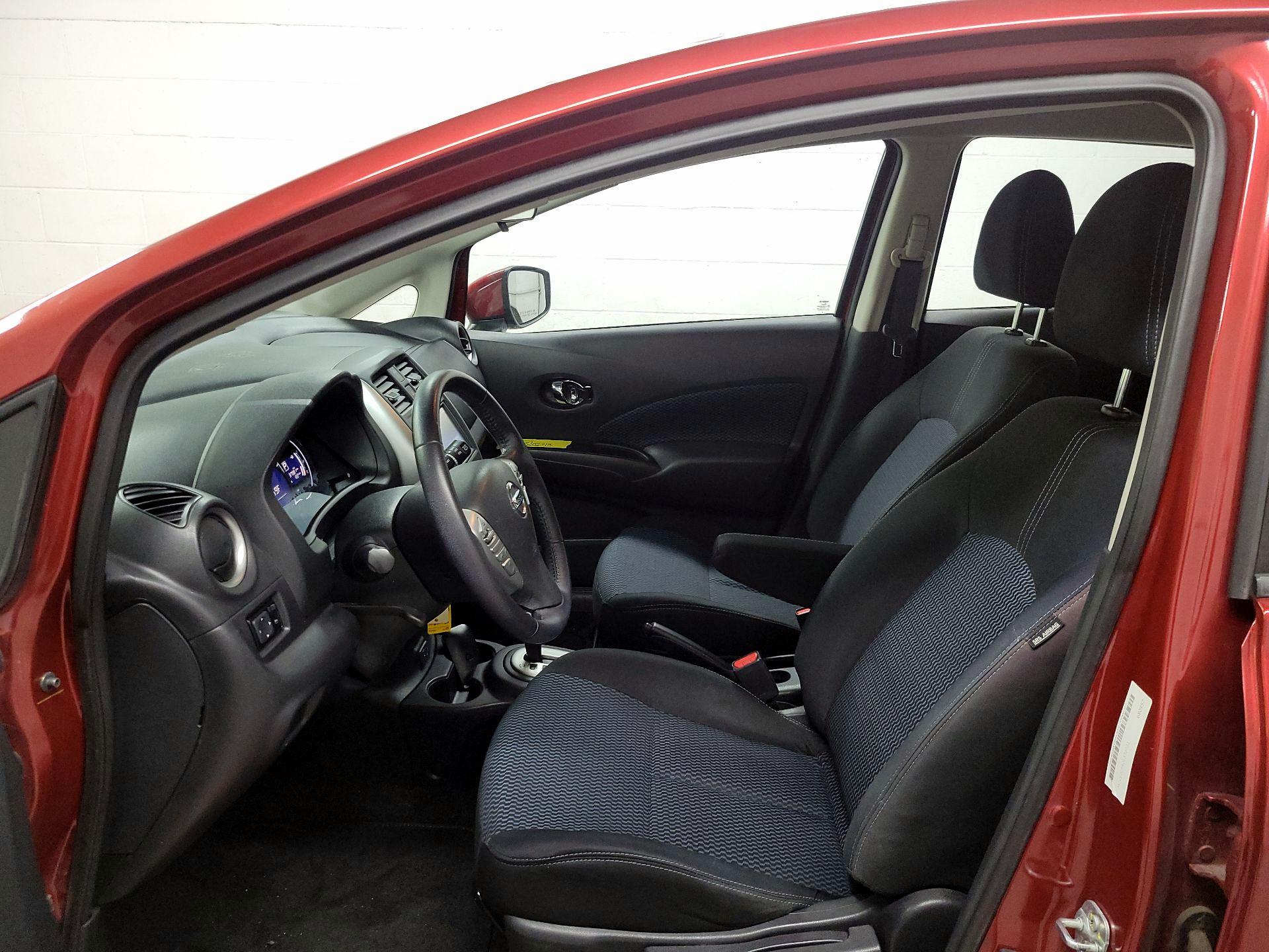 Thumbnail: 2018 Nissan Versa Note - 11