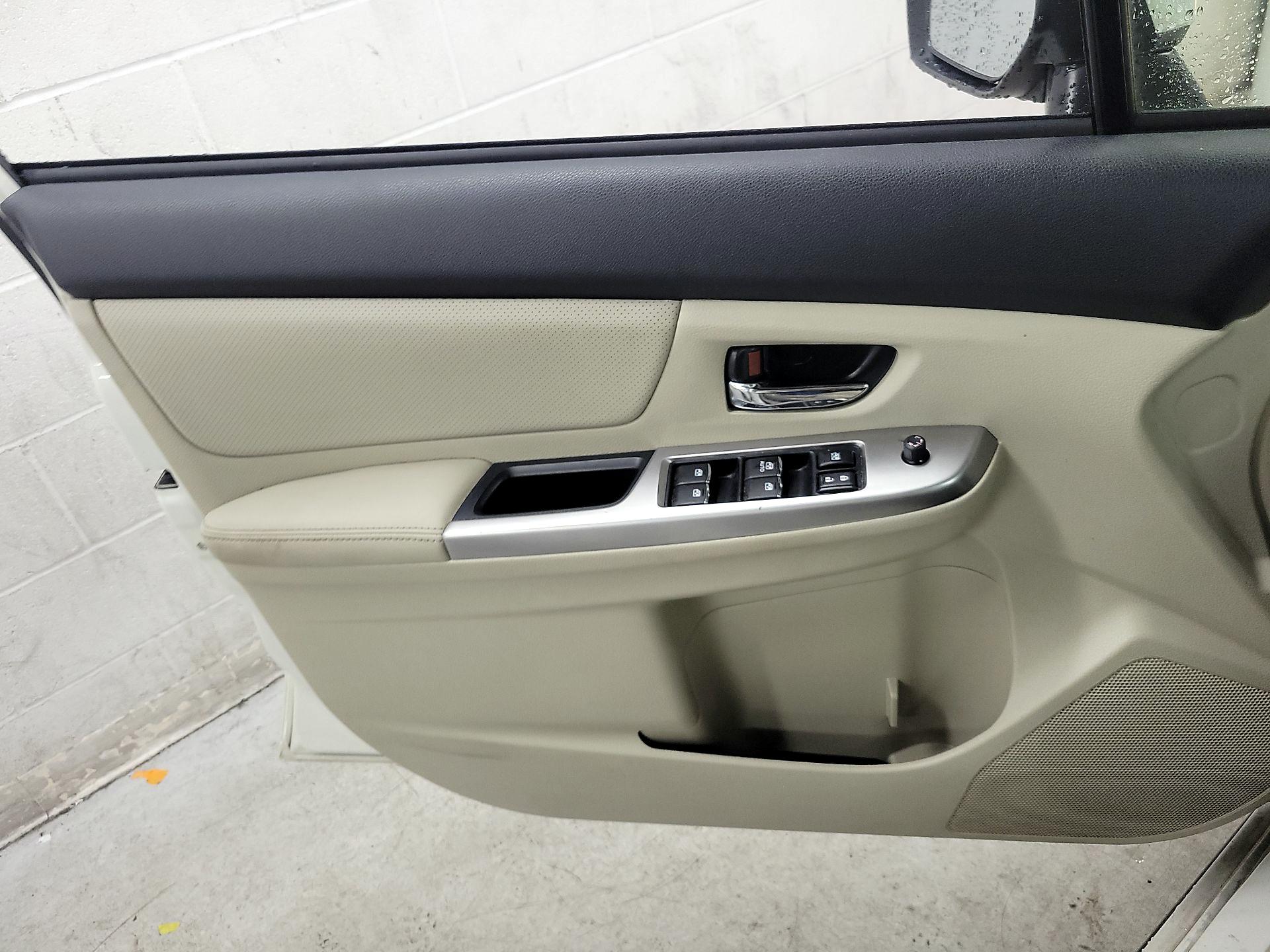 Thumbnail: 2015 Subaru XV Crosstrek - 12