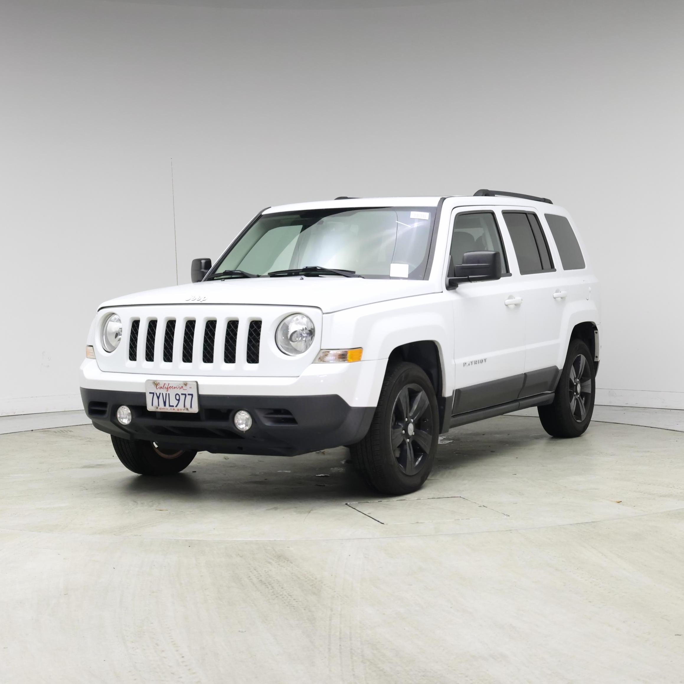 Thumbnail: 2016 Jeep Patriot - 4