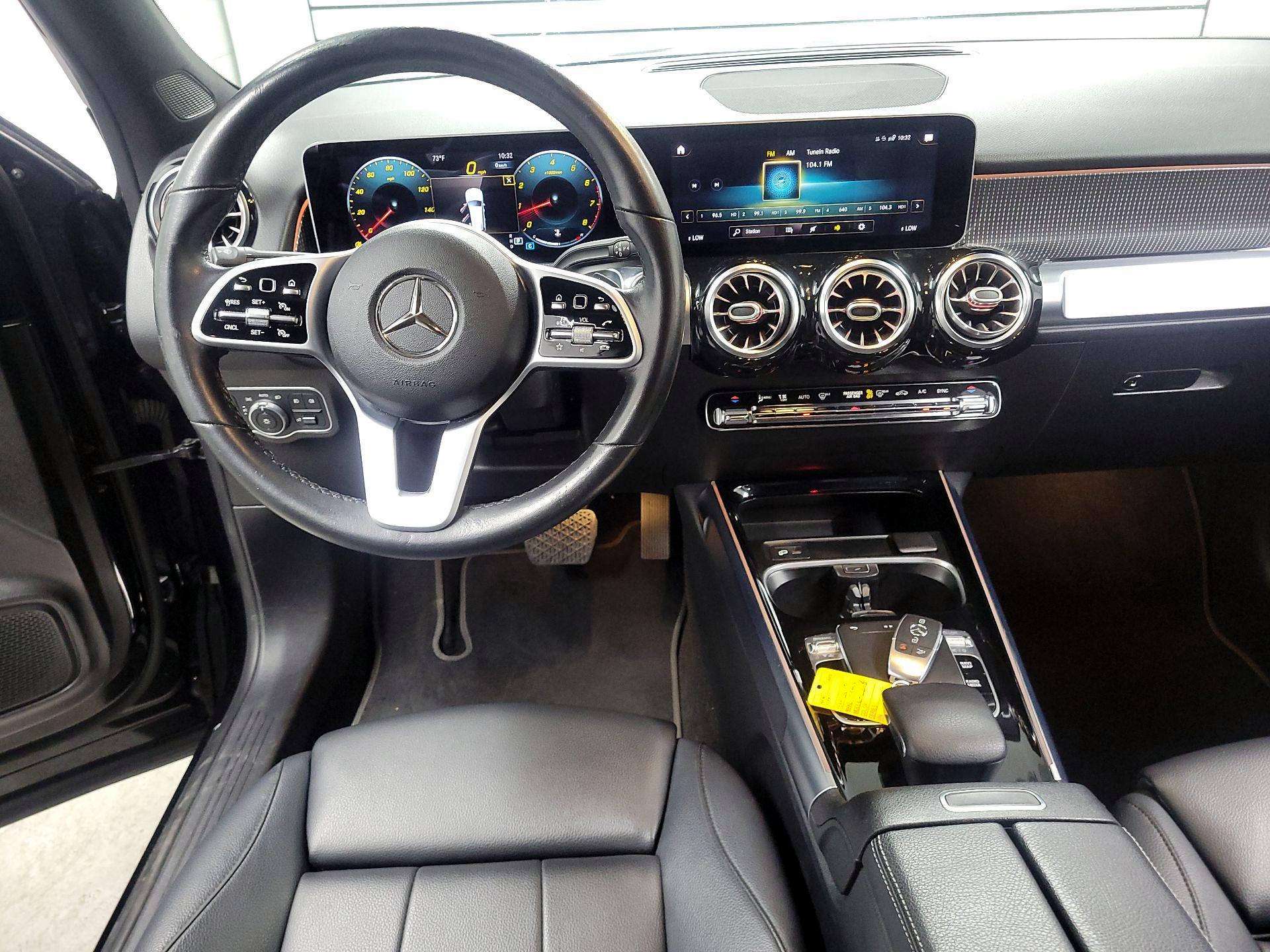 Thumbnail: 2020 Mercedes-Benz GLB - 9