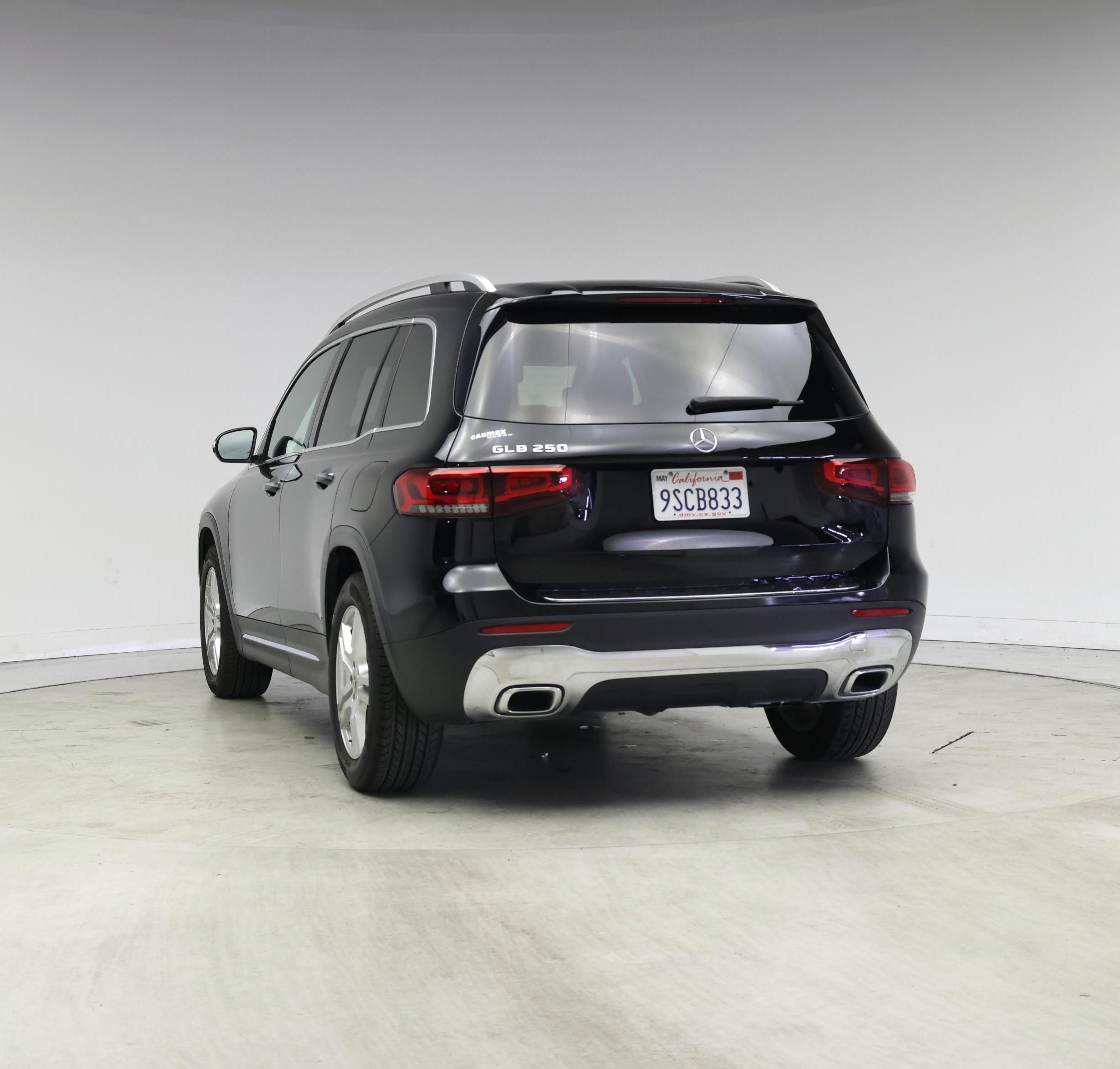 Thumbnail: 2020 Mercedes-Benz GLB - 6