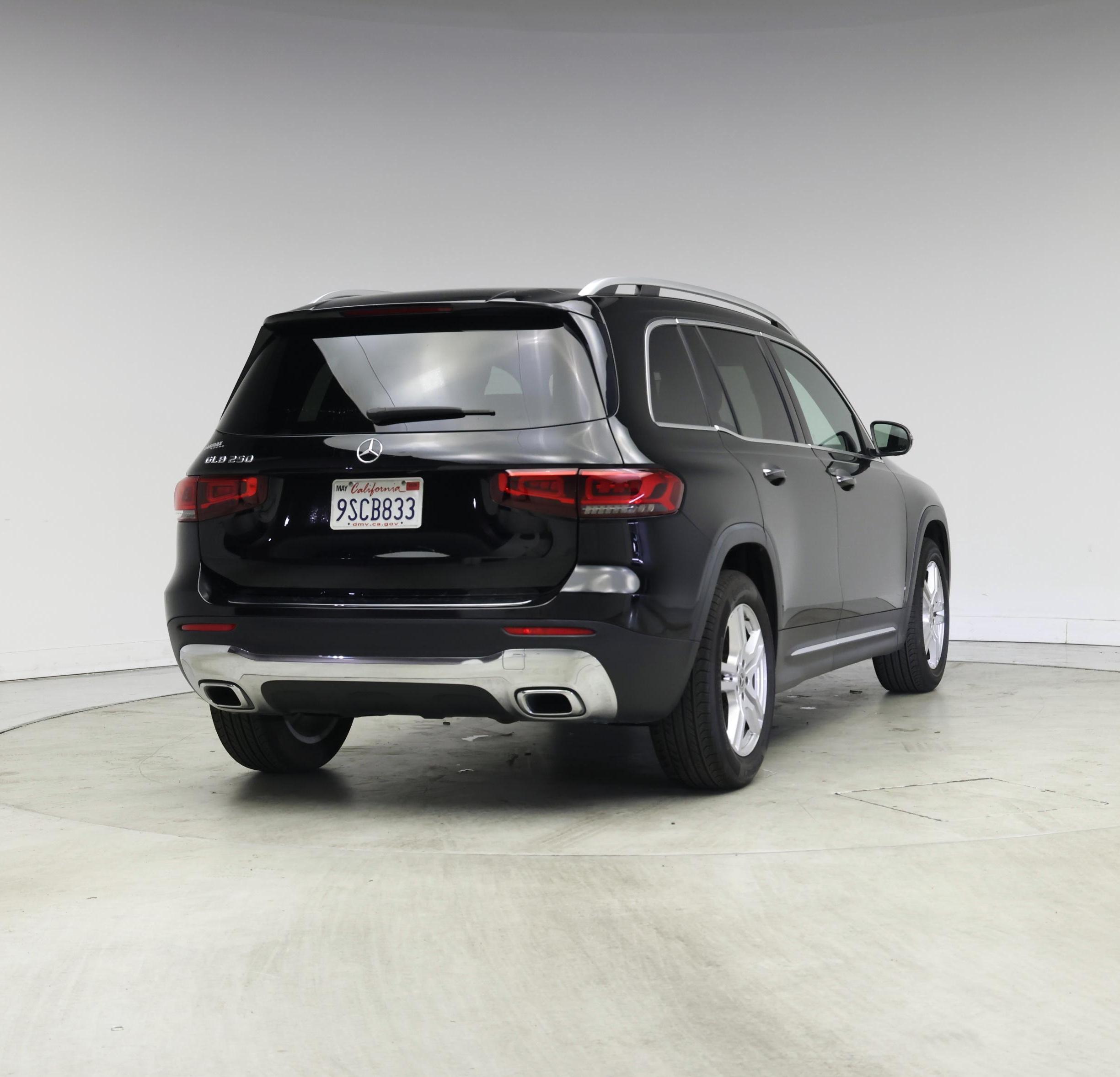 Thumbnail: 2020 Mercedes-Benz GLB - 8