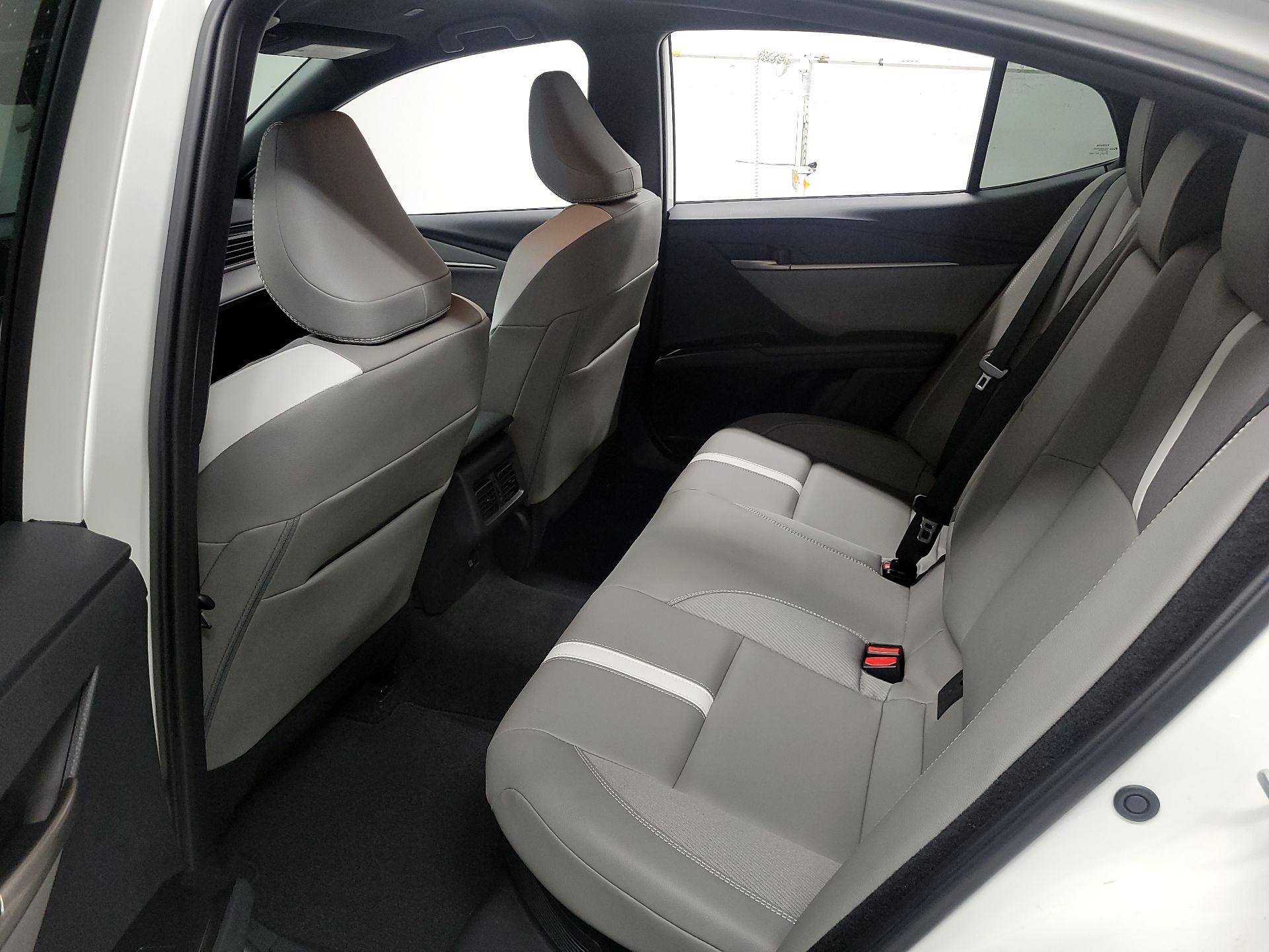 Thumbnail: 2025 Toyota Camry - 19