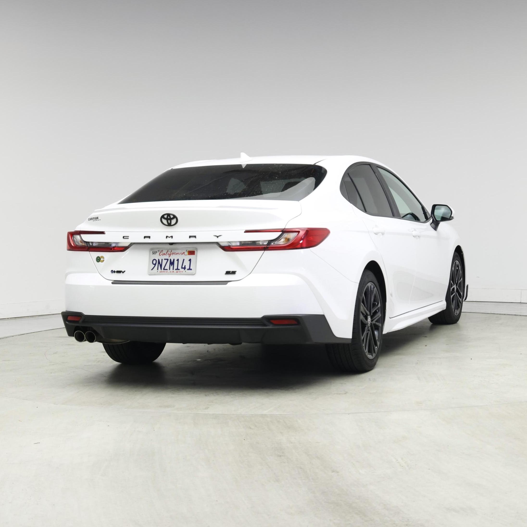 Thumbnail: 2025 Toyota Camry - 8