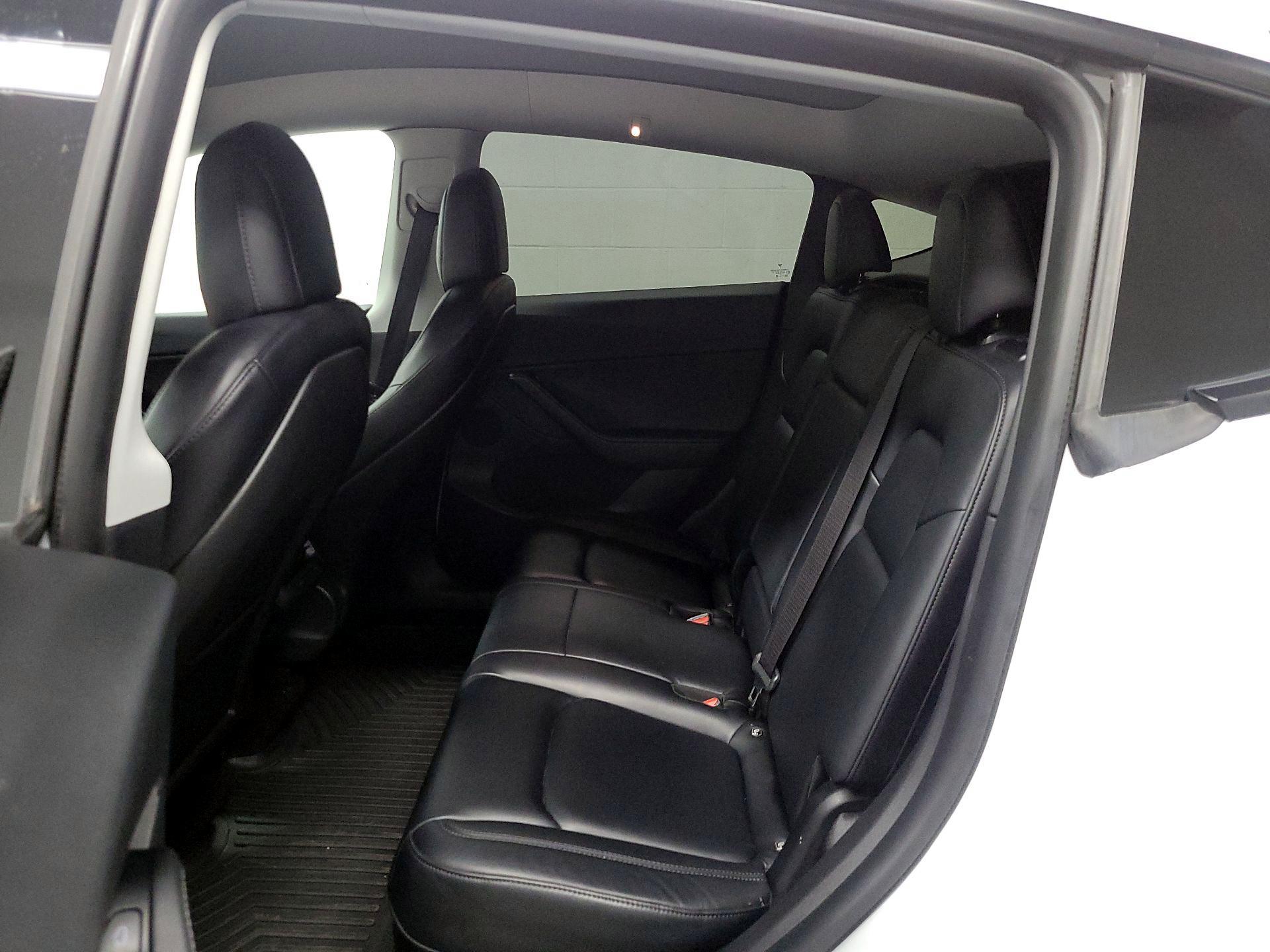 Thumbnail: 2021 Tesla Model Y - 18