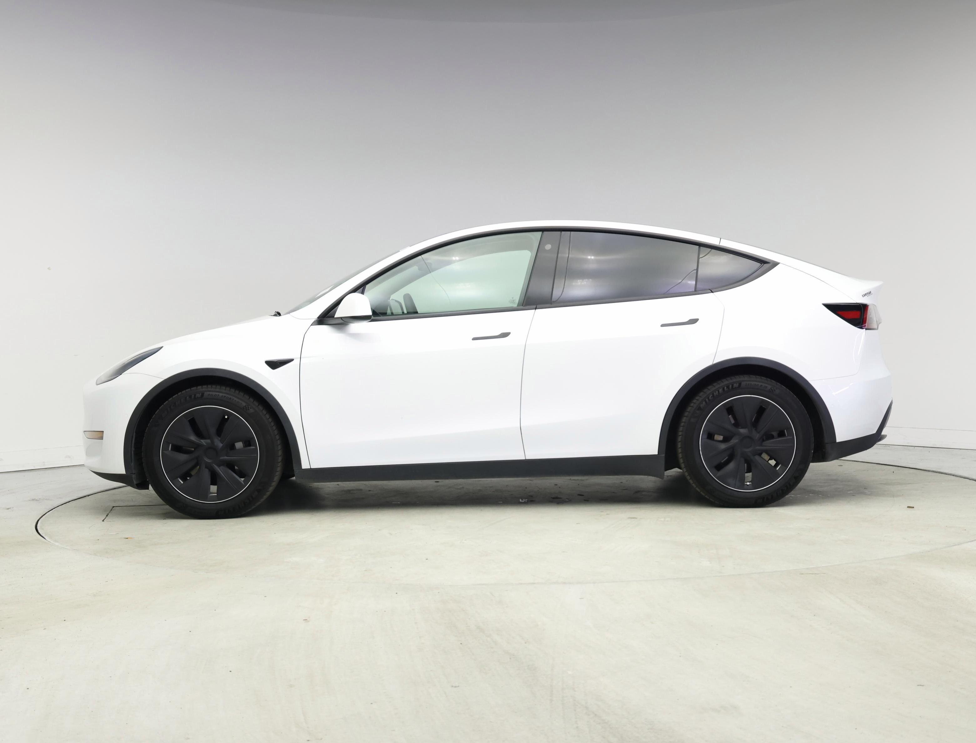 Thumbnail: 2021 Tesla Model Y - 3