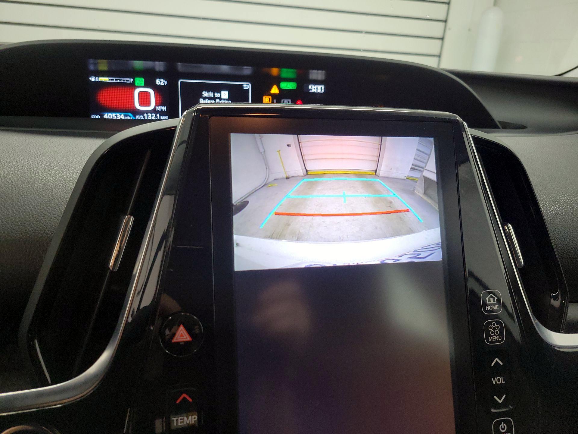 Thumbnail: 2020 Toyota Prius Prime - 15