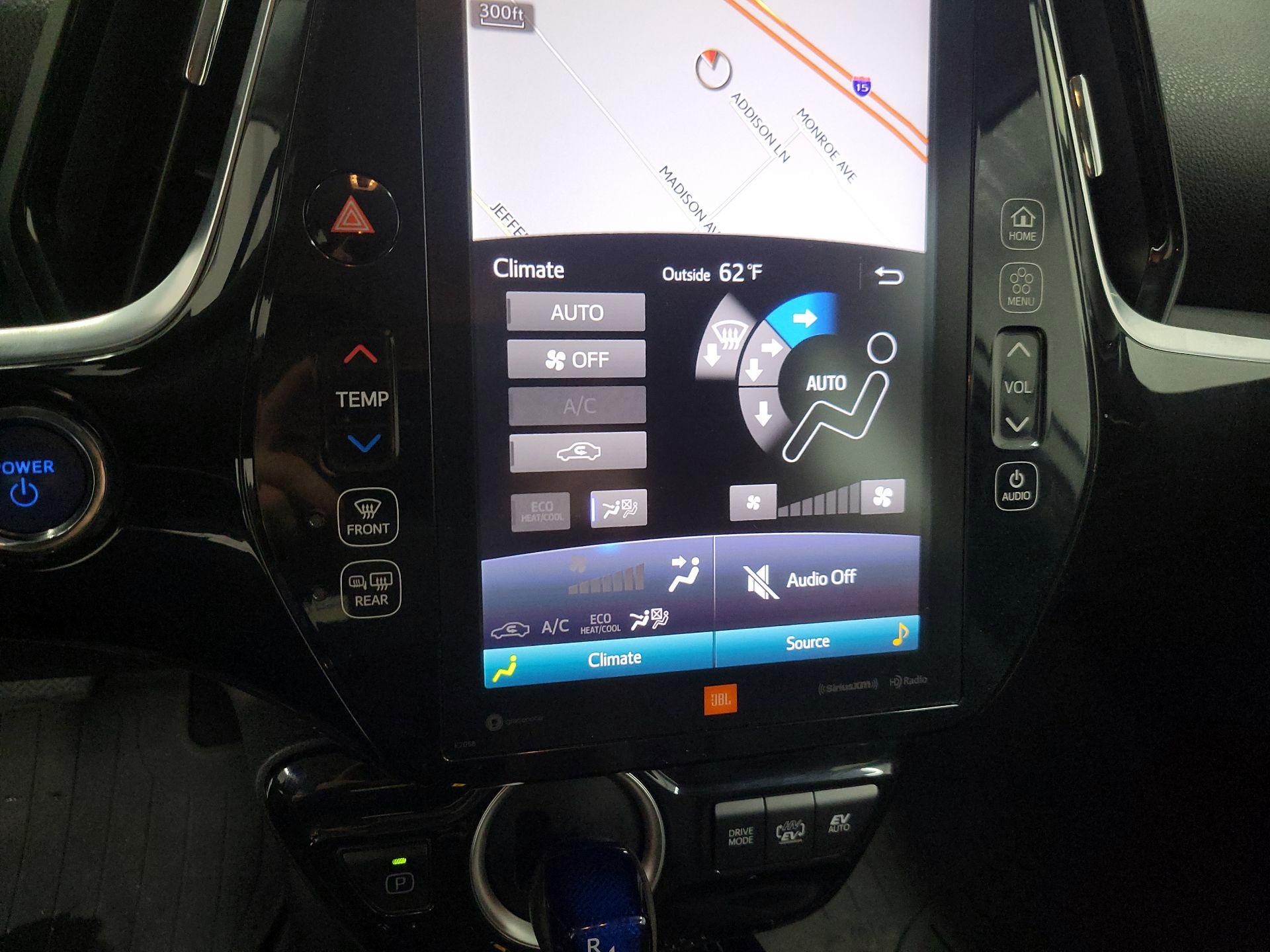 Thumbnail: 2020 Toyota Prius Prime - 17