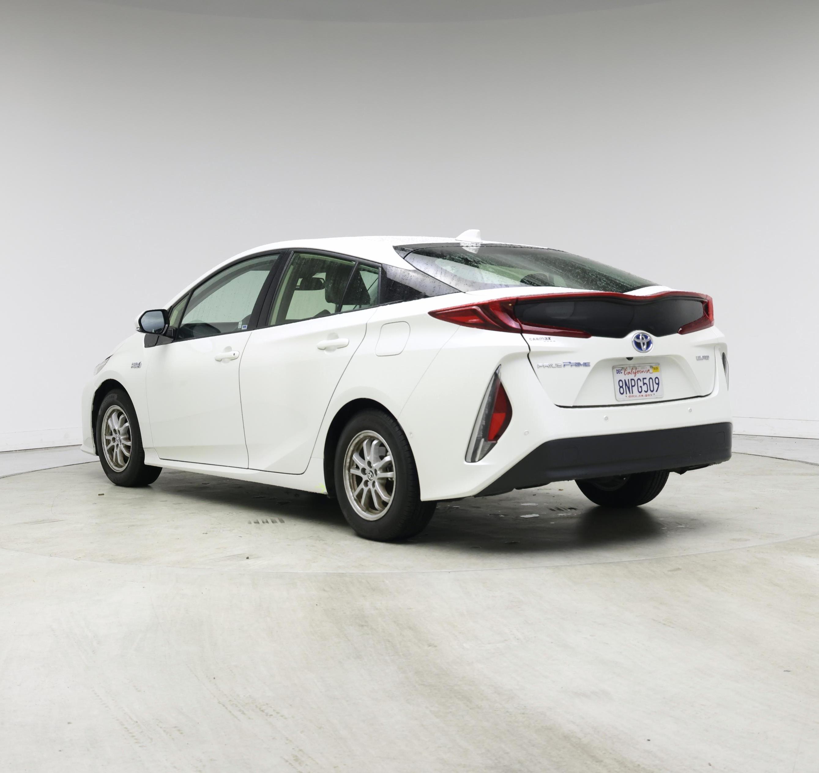 Thumbnail: 2020 Toyota Prius Prime - 2