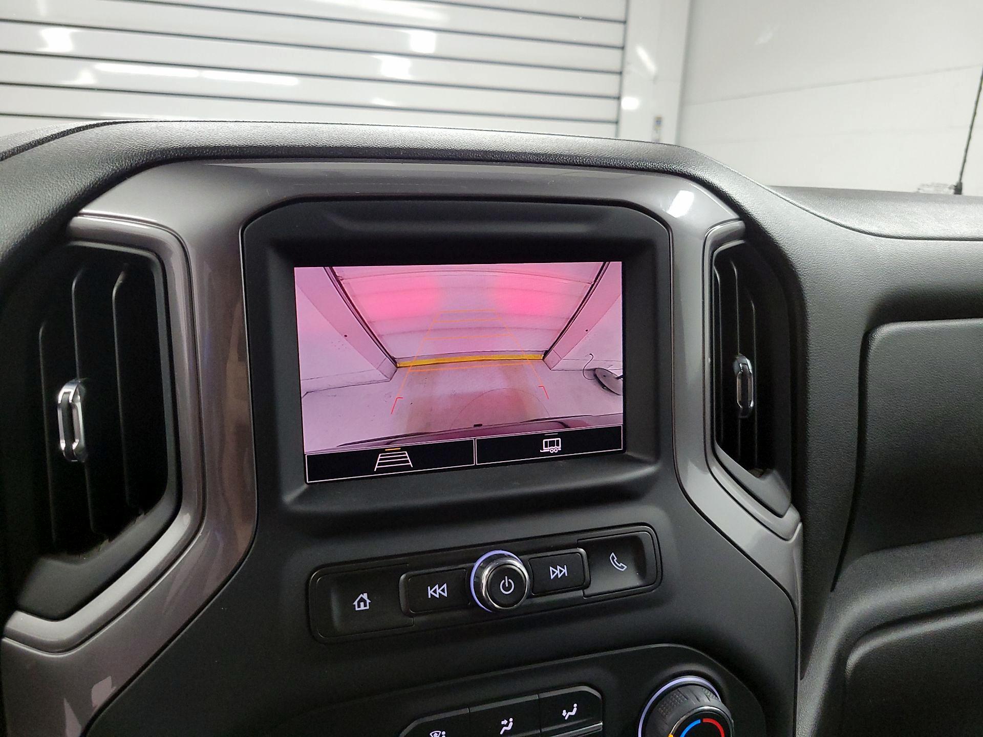 Thumbnail: 2022 Chevrolet Silverado 1500 - 13