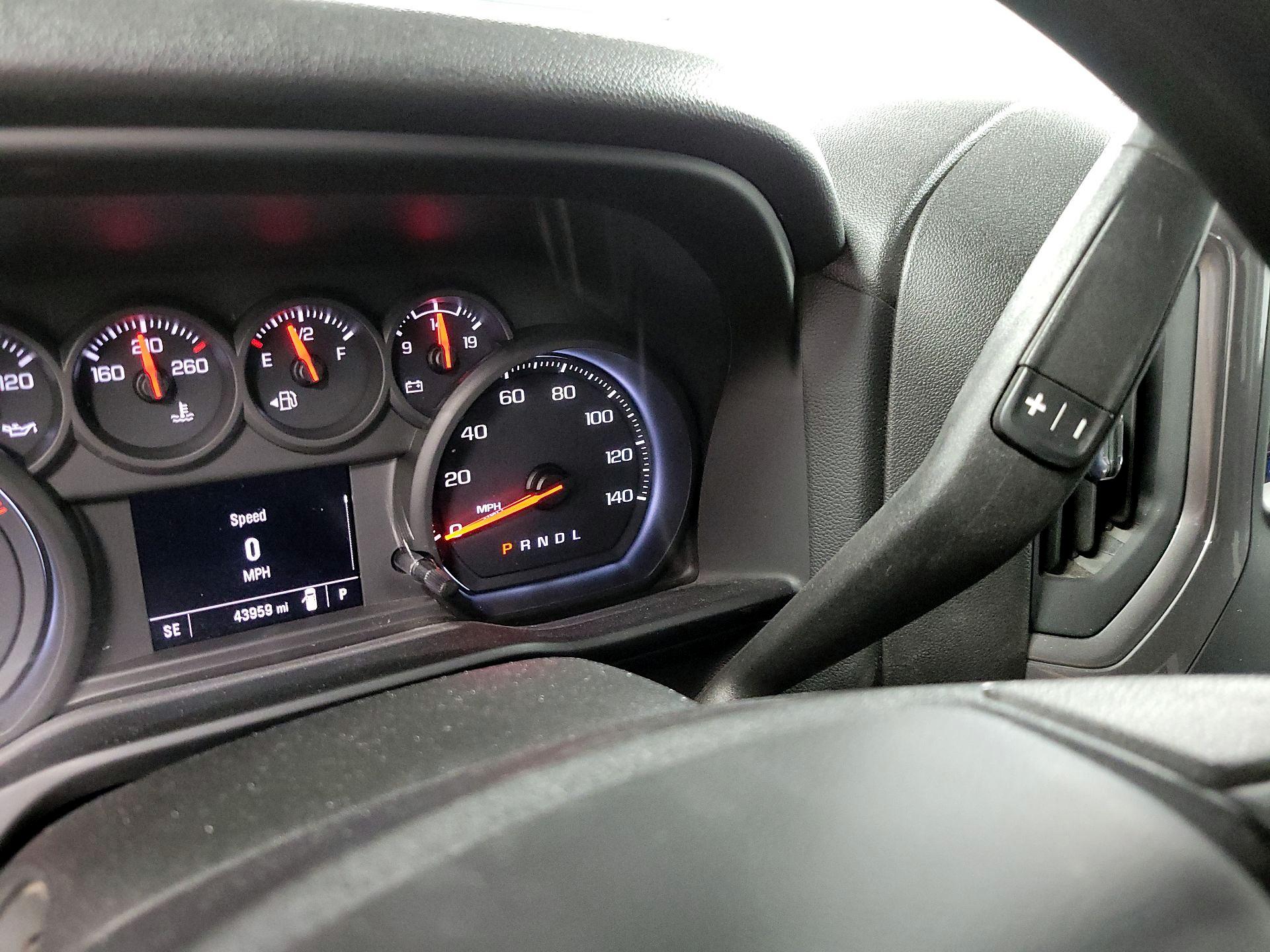 Thumbnail: 2022 Chevrolet Silverado 1500 - 16