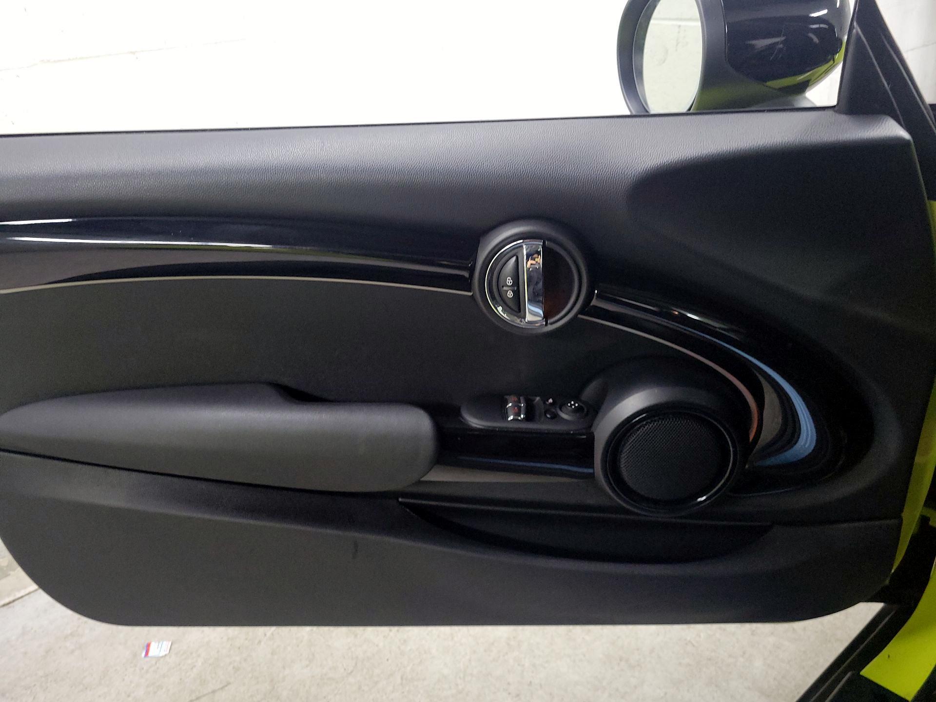 Thumbnail: 2023 MINI Cooper Hardtop - 12