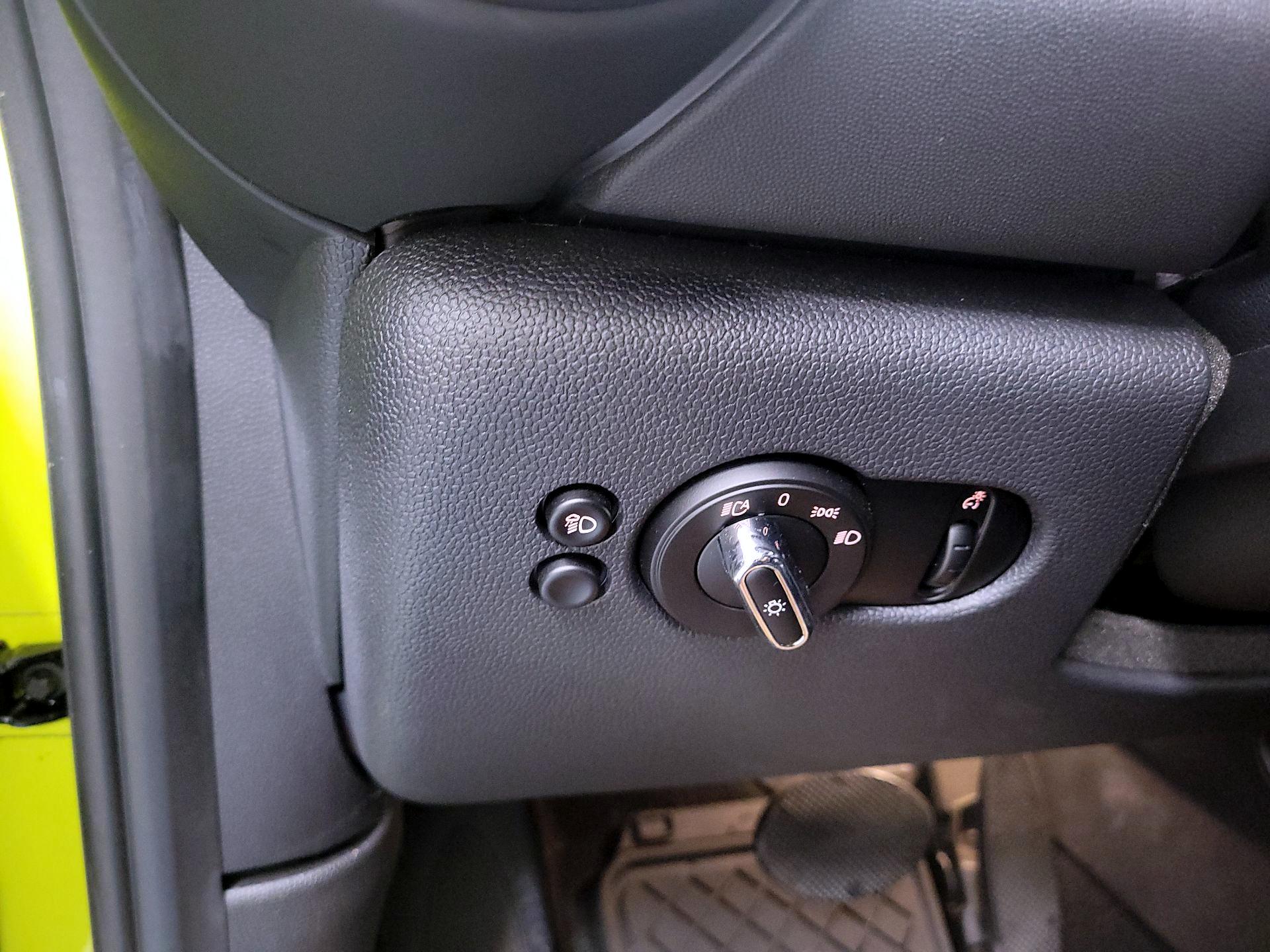 Thumbnail: 2023 MINI Cooper Hardtop - 13