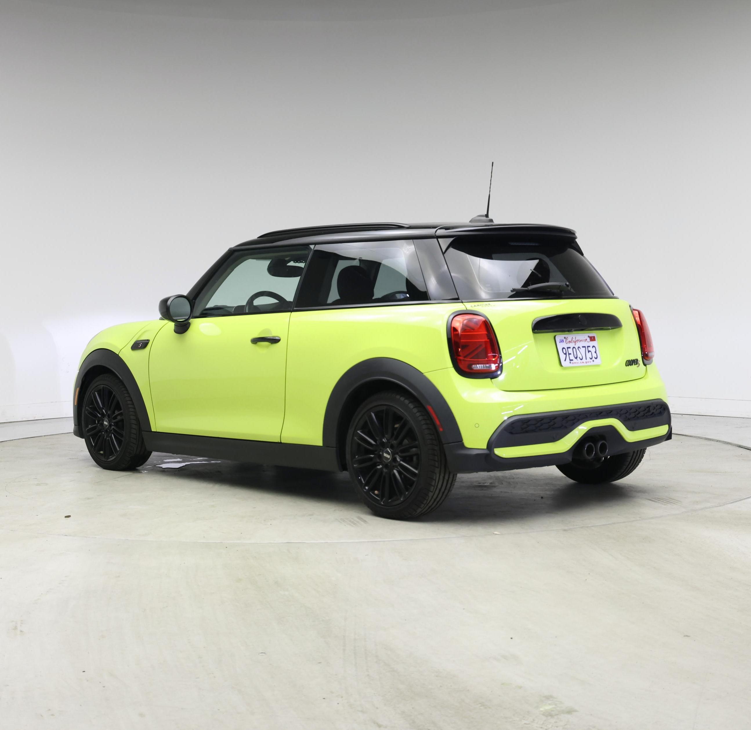 Thumbnail: 2023 MINI Cooper Hardtop - 2