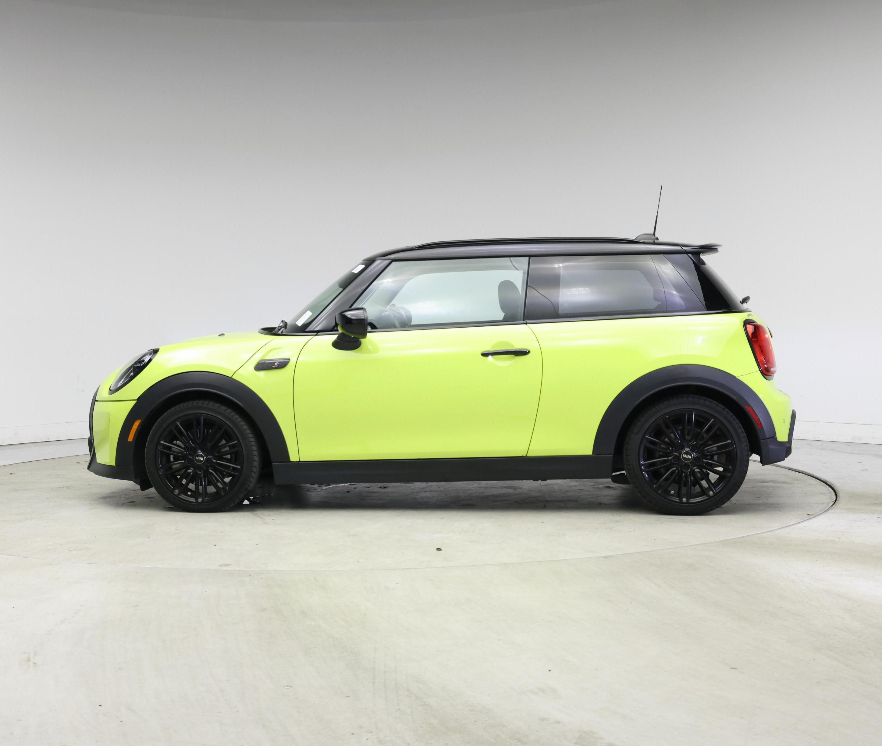 Thumbnail: 2023 MINI Cooper Hardtop - 3