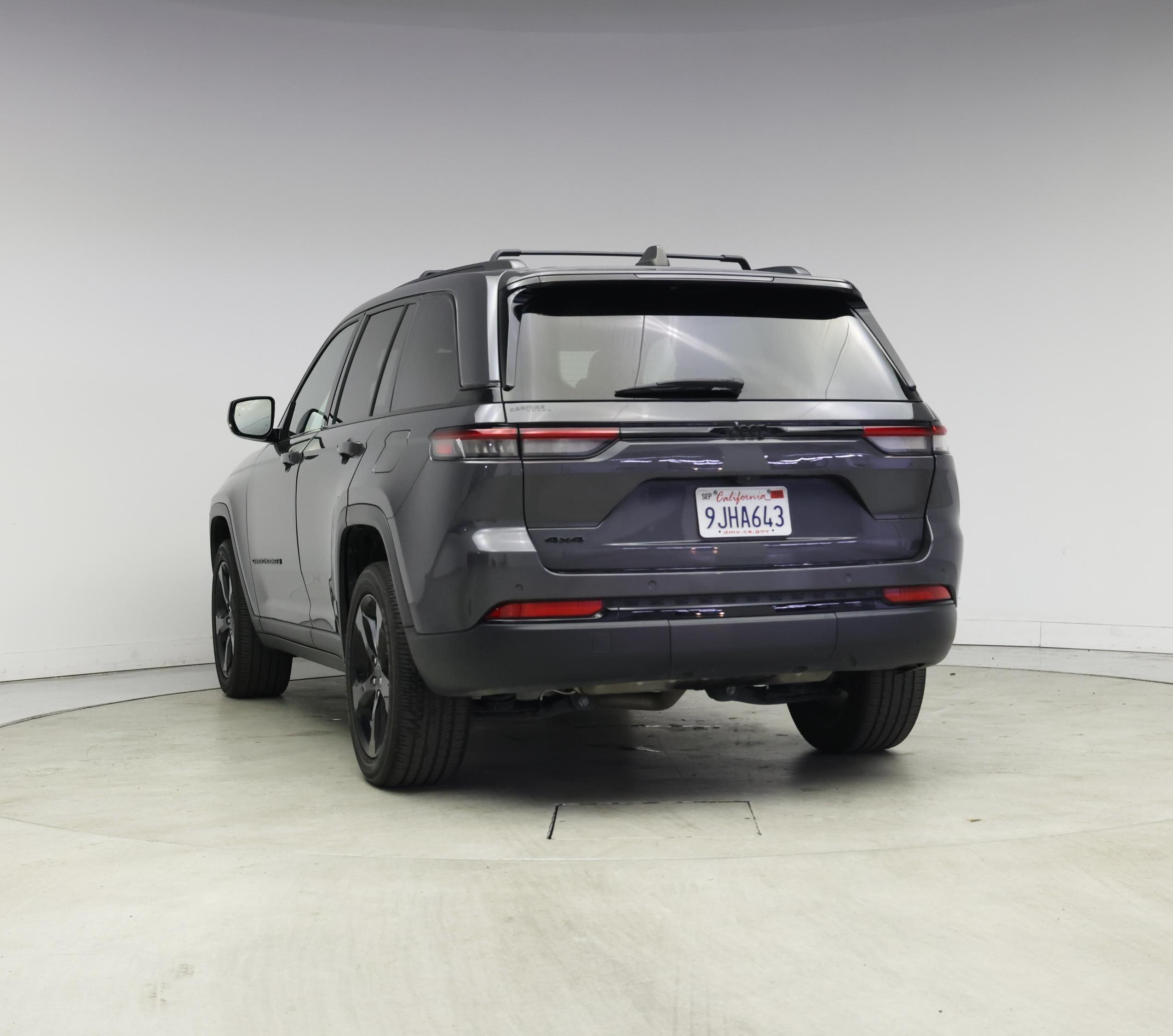 Thumbnail: 2023 Jeep Grand Cherokee - 2