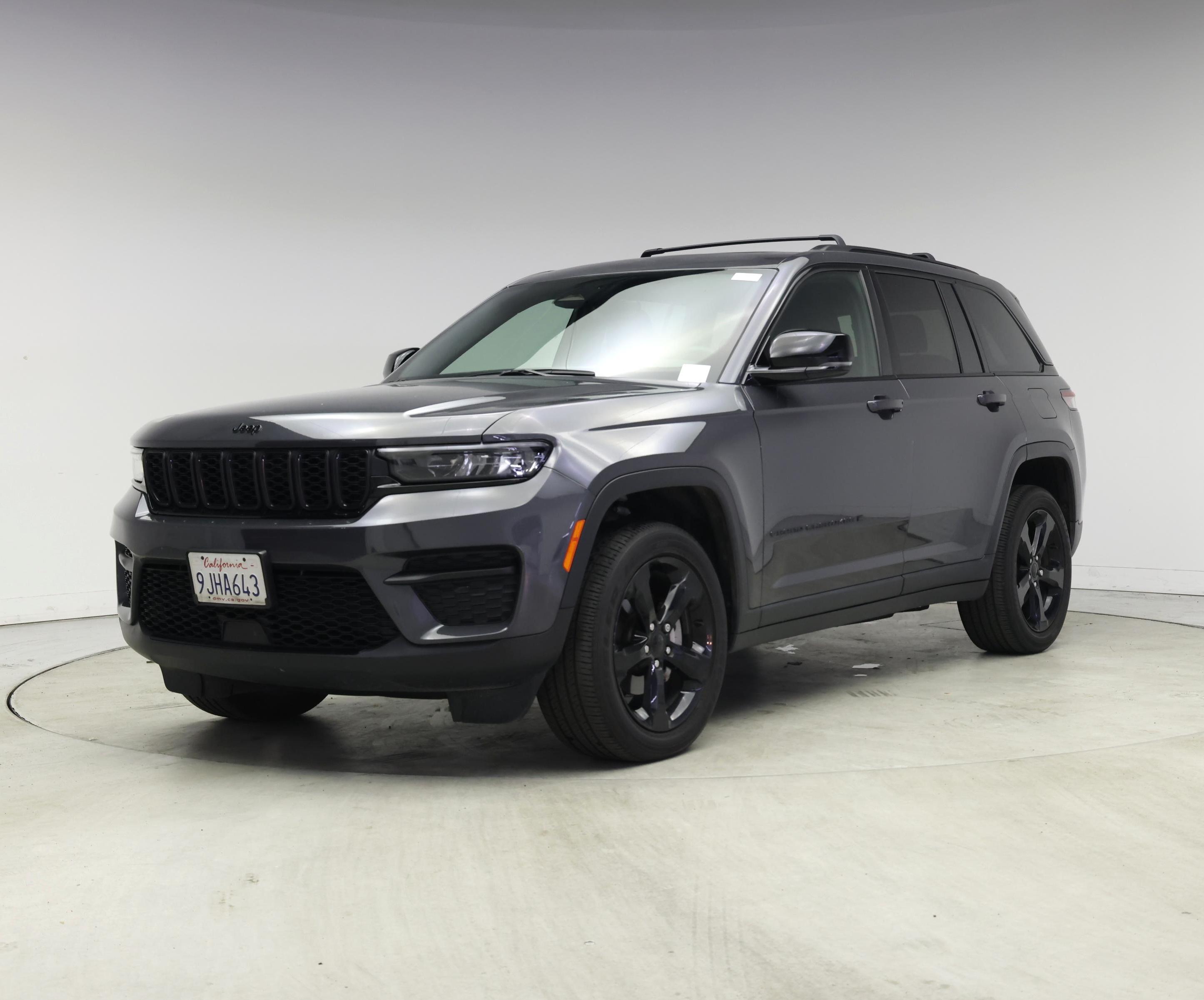 Thumbnail: 2023 Jeep Grand Cherokee - 4