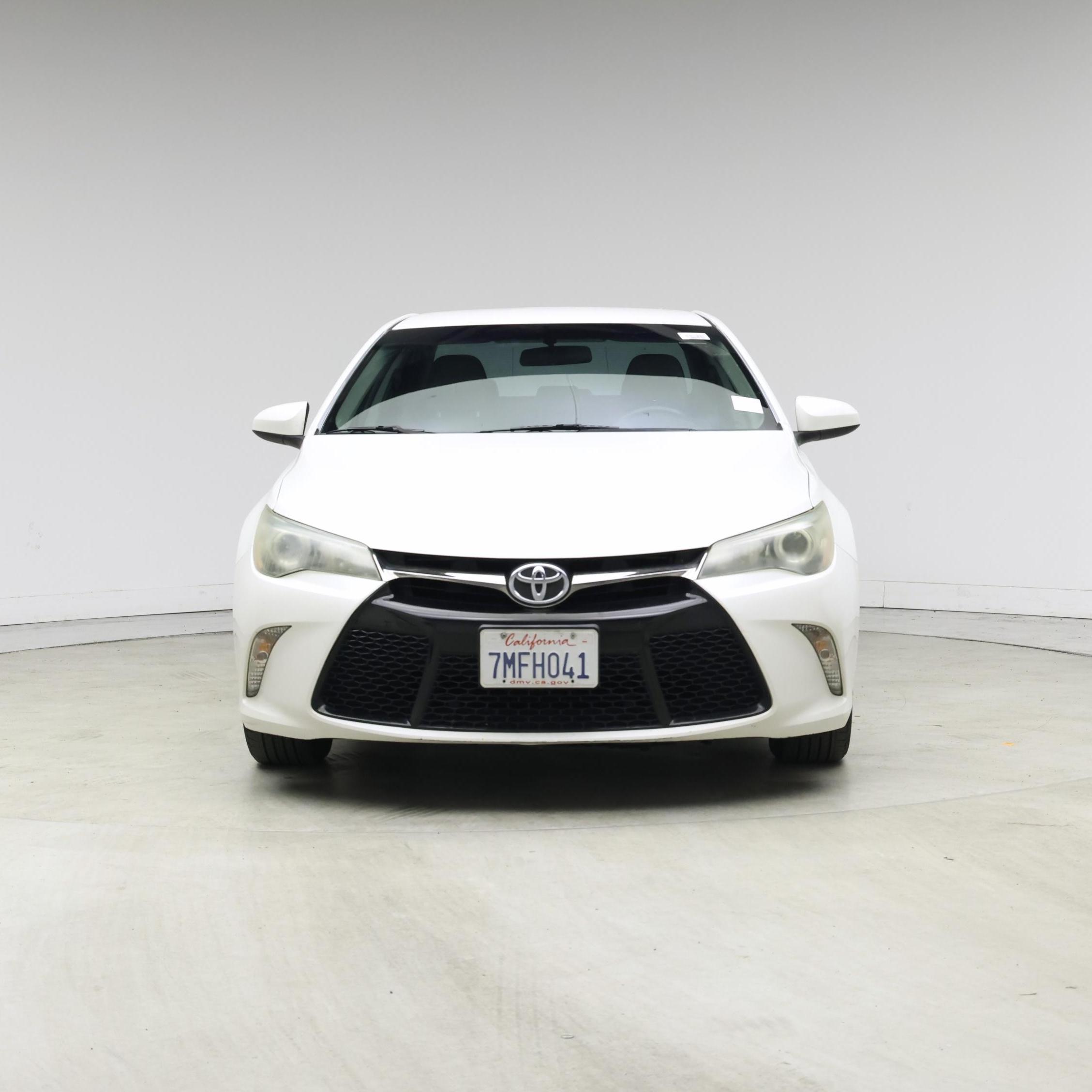 Thumbnail: 2015 Toyota Camry - 5