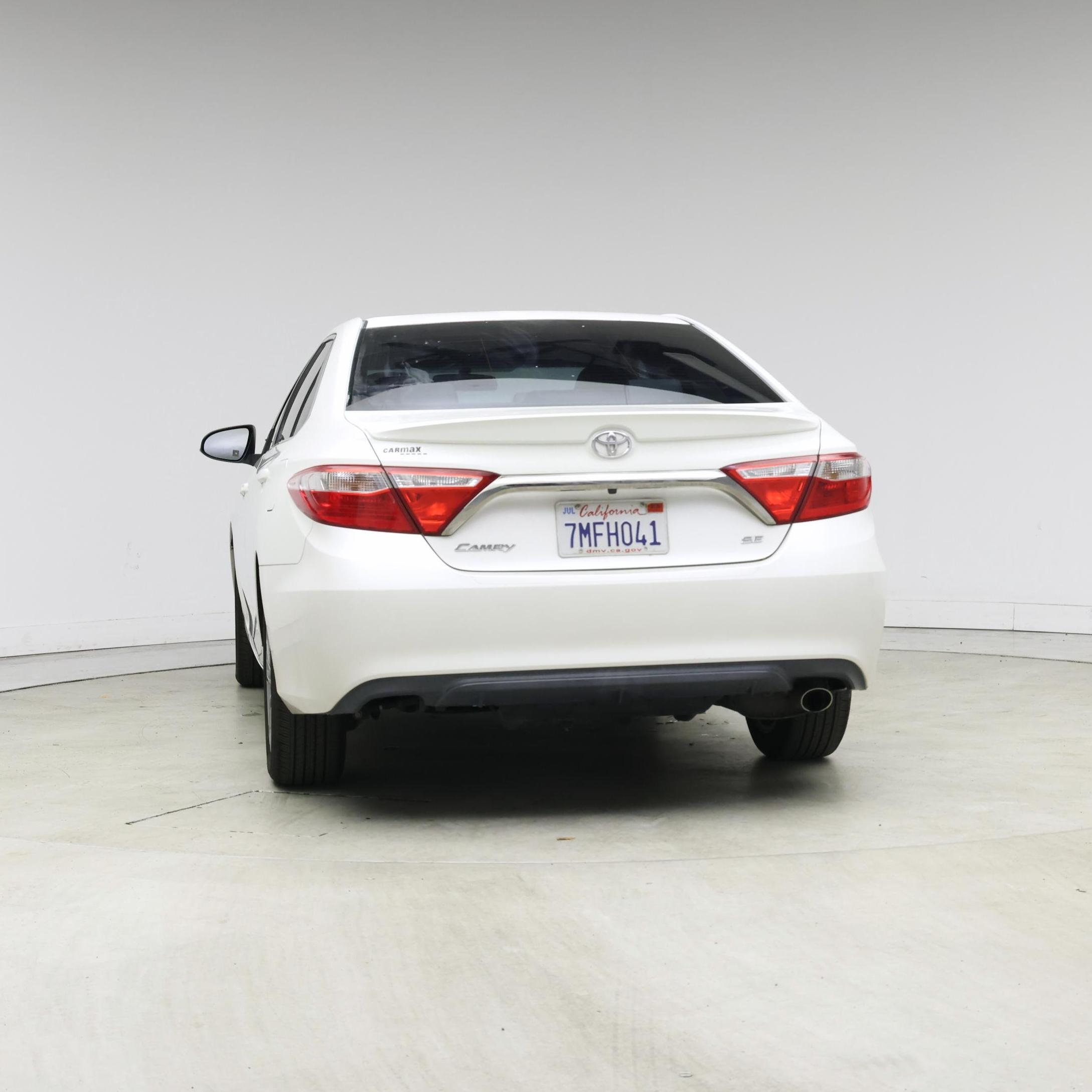 Thumbnail: 2015 Toyota Camry - 6